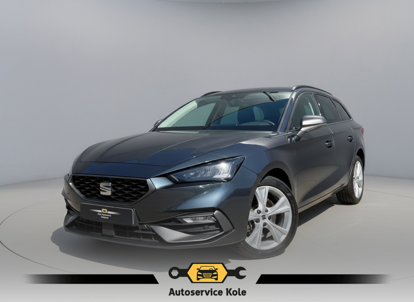 Seat Leon Sportstourer 1.4 TSI eHybrid PHEV FR * Navigatie * Stoelverwarming * Parkassist * Virtual Cockpit * 2022 - voorkant