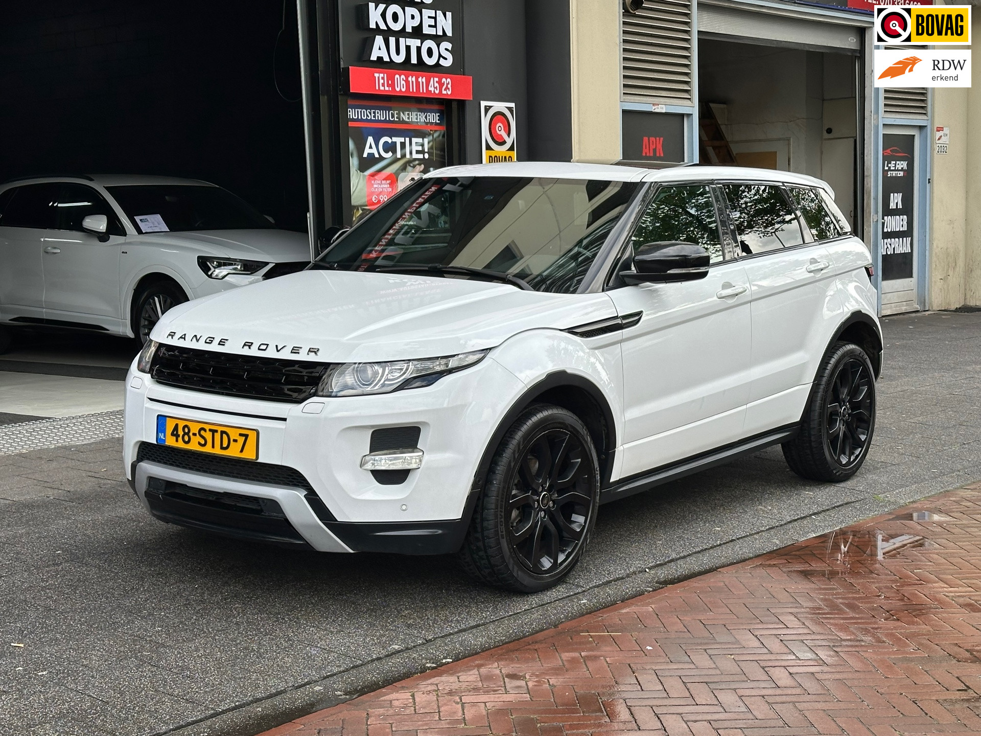 Land Rover Range Rover Evoque 2.2 SD4 4WD Prestige 2011 - voorkant