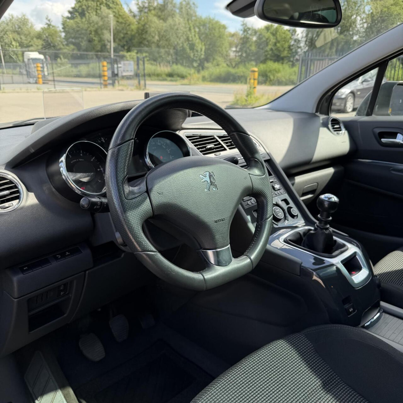 Foto van Peugeot 5008