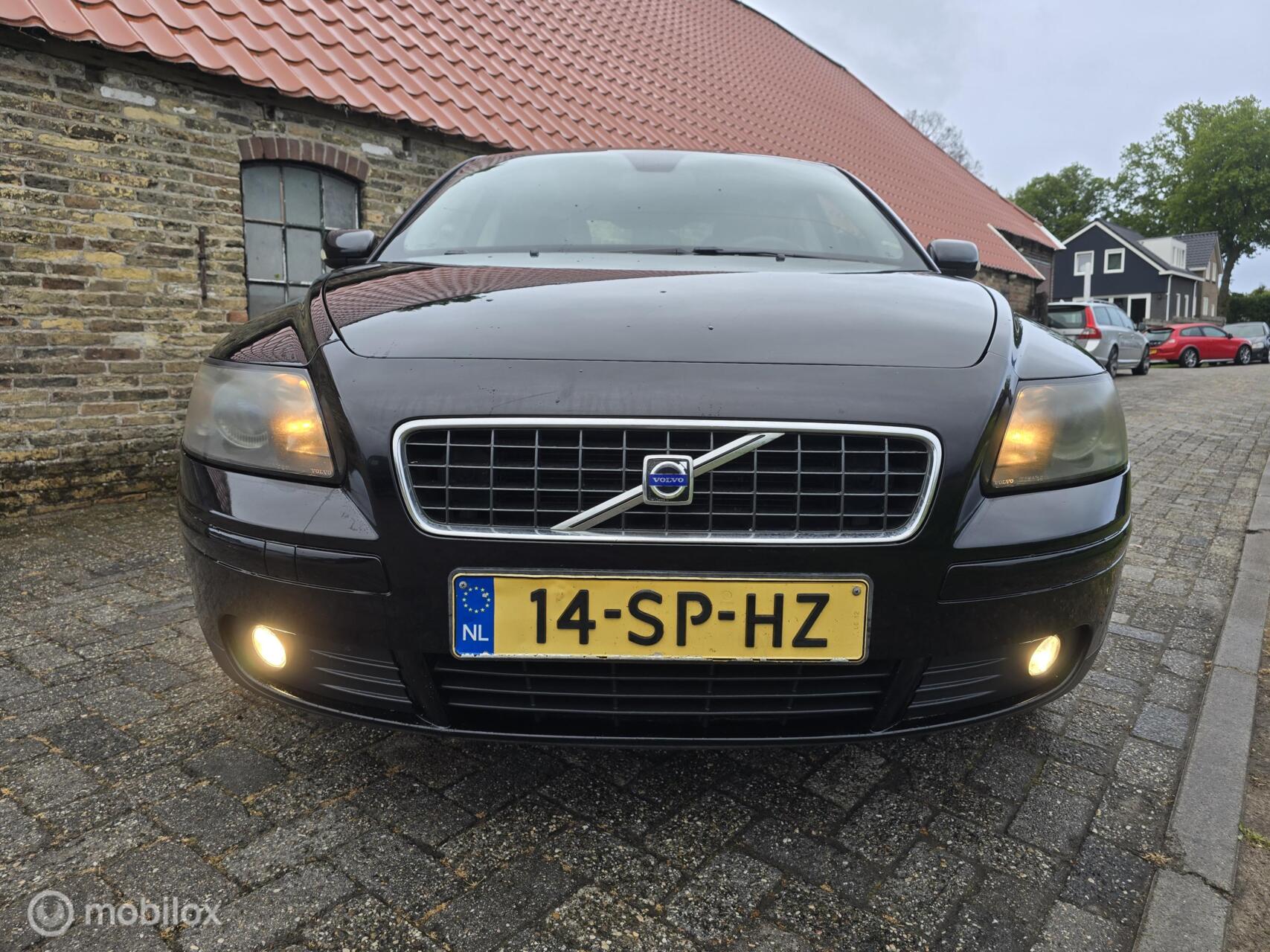 Foto van Volvo S40