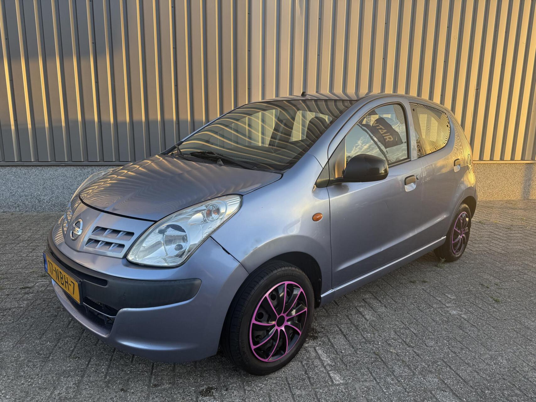 Nissan Nissan Pixo 1.0 Look 2010 - voorkant