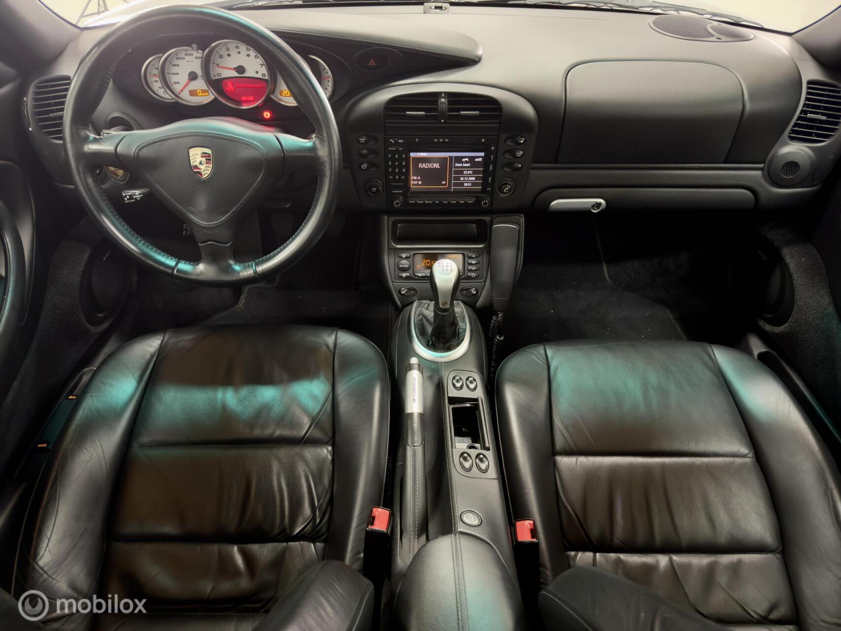 Foto van Porsche 911 Carrera 4s
