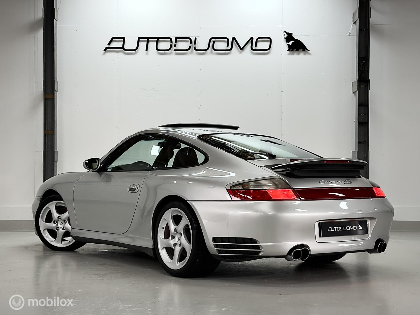 Foto van Porsche 911 Carrera 4s