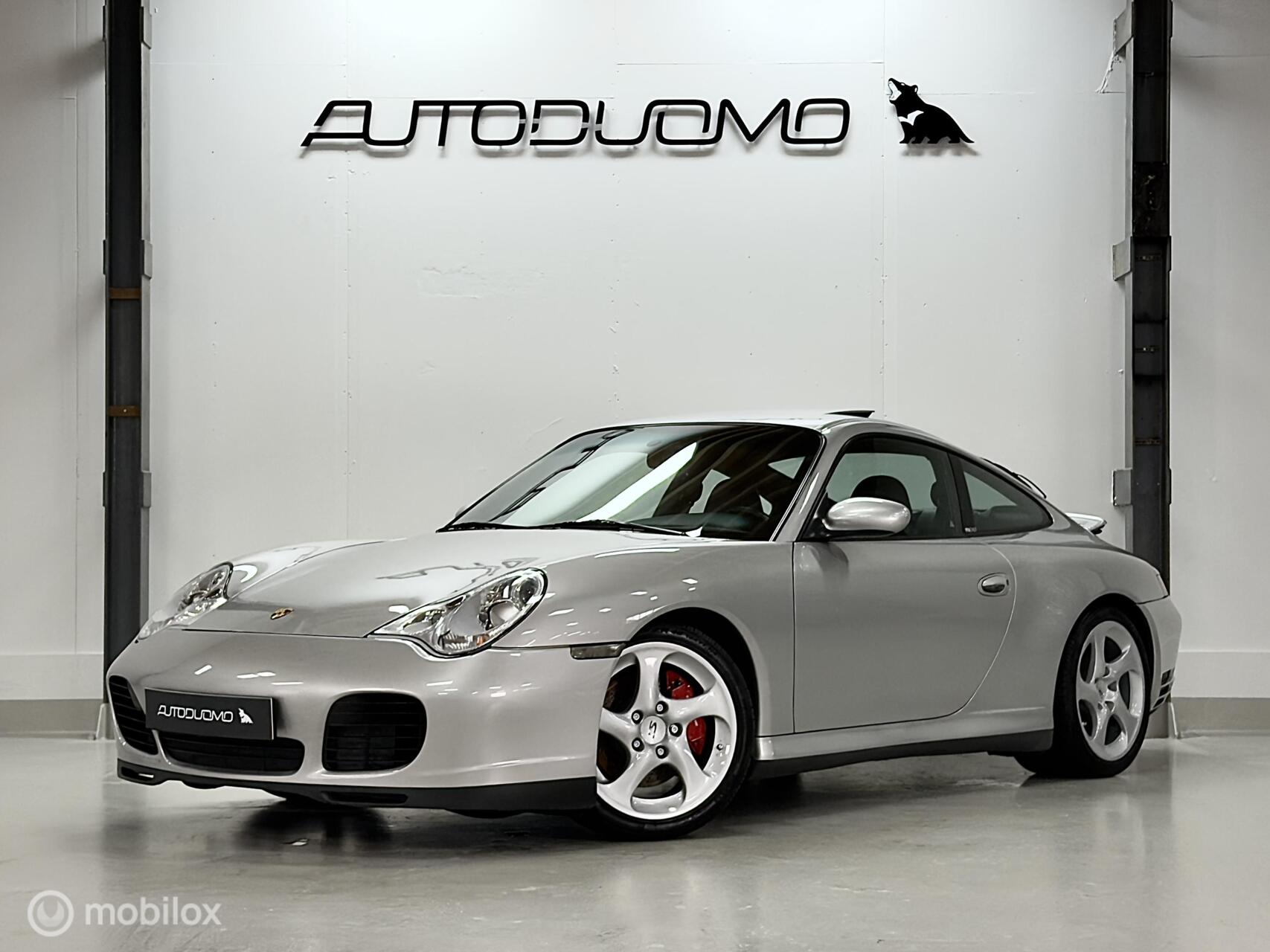 Porsche 911 Carrera 4s 3.6 Coupé Carrera 4S 2003 - voorkant