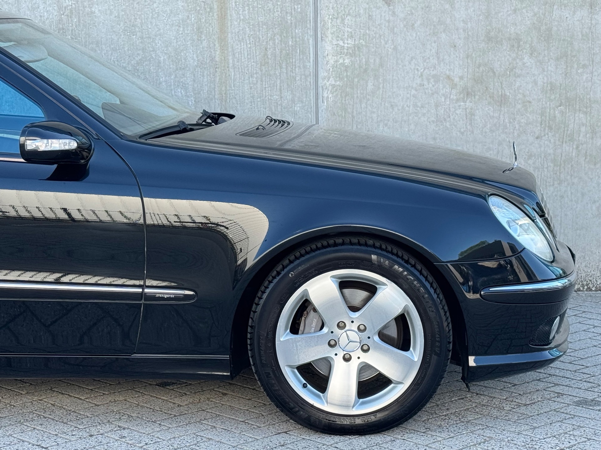 Foto van Mercedes-Benz E 500