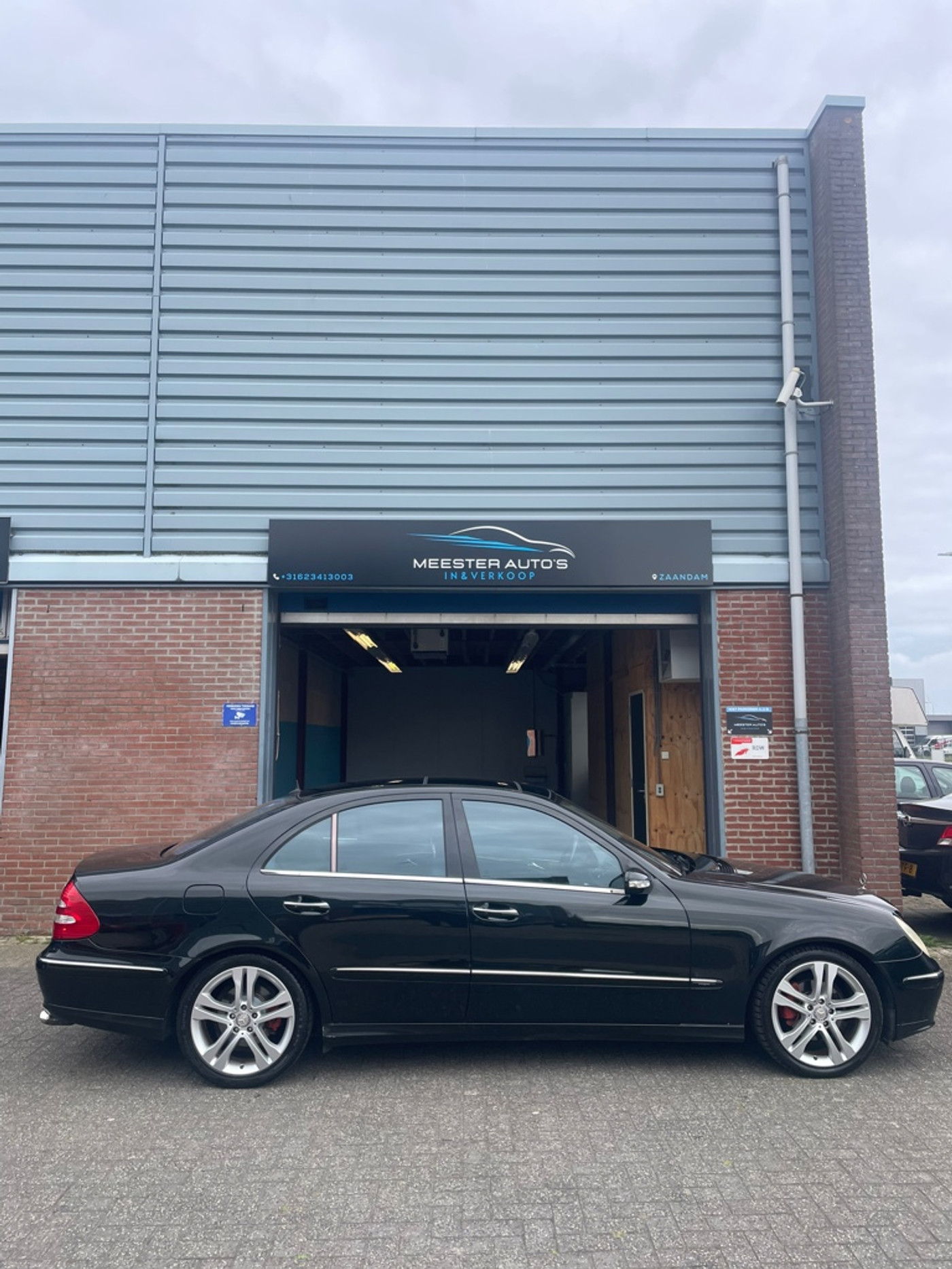 Foto van Mercedes-Benz E 240