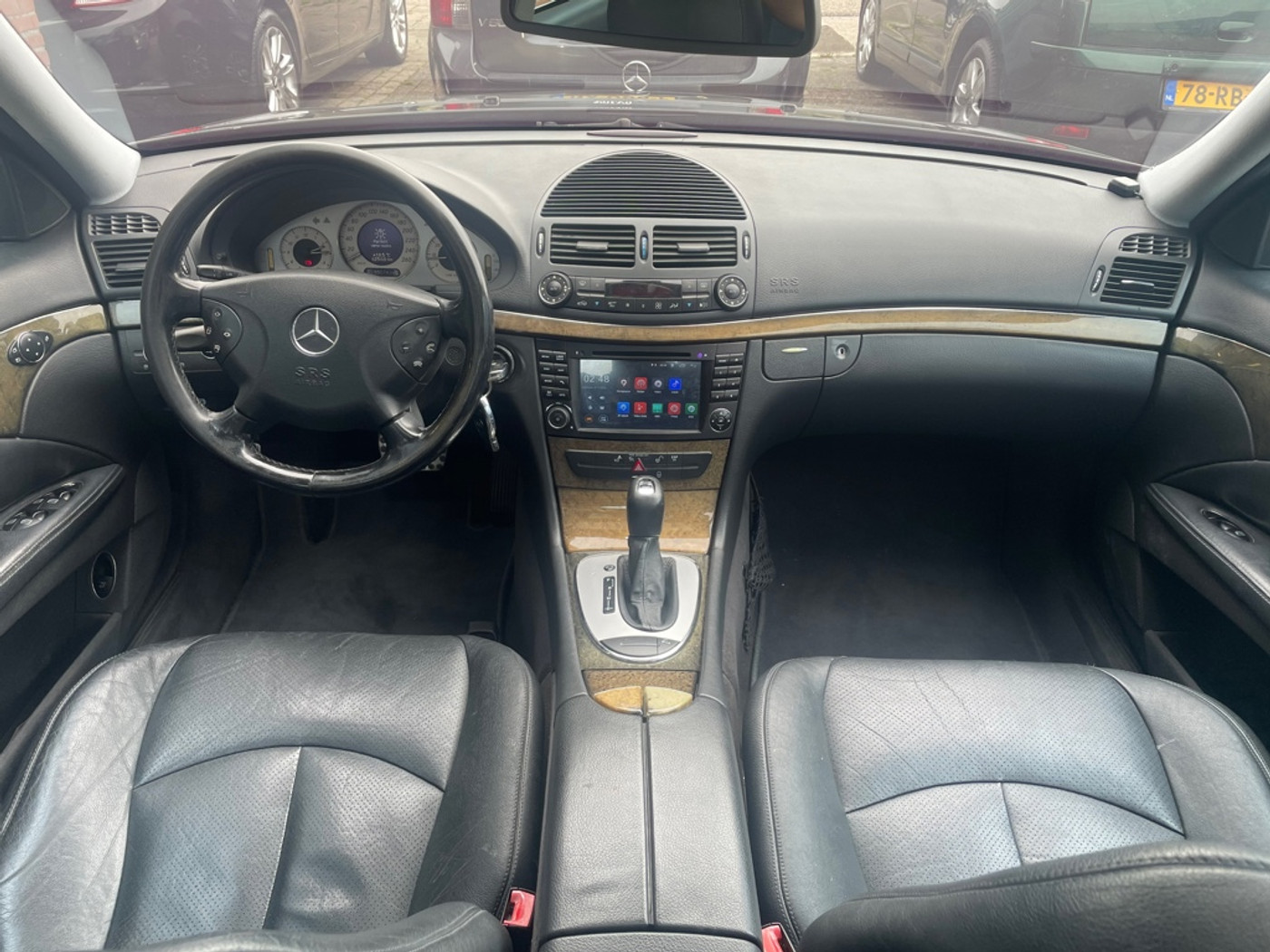 Foto van Mercedes-Benz E 240