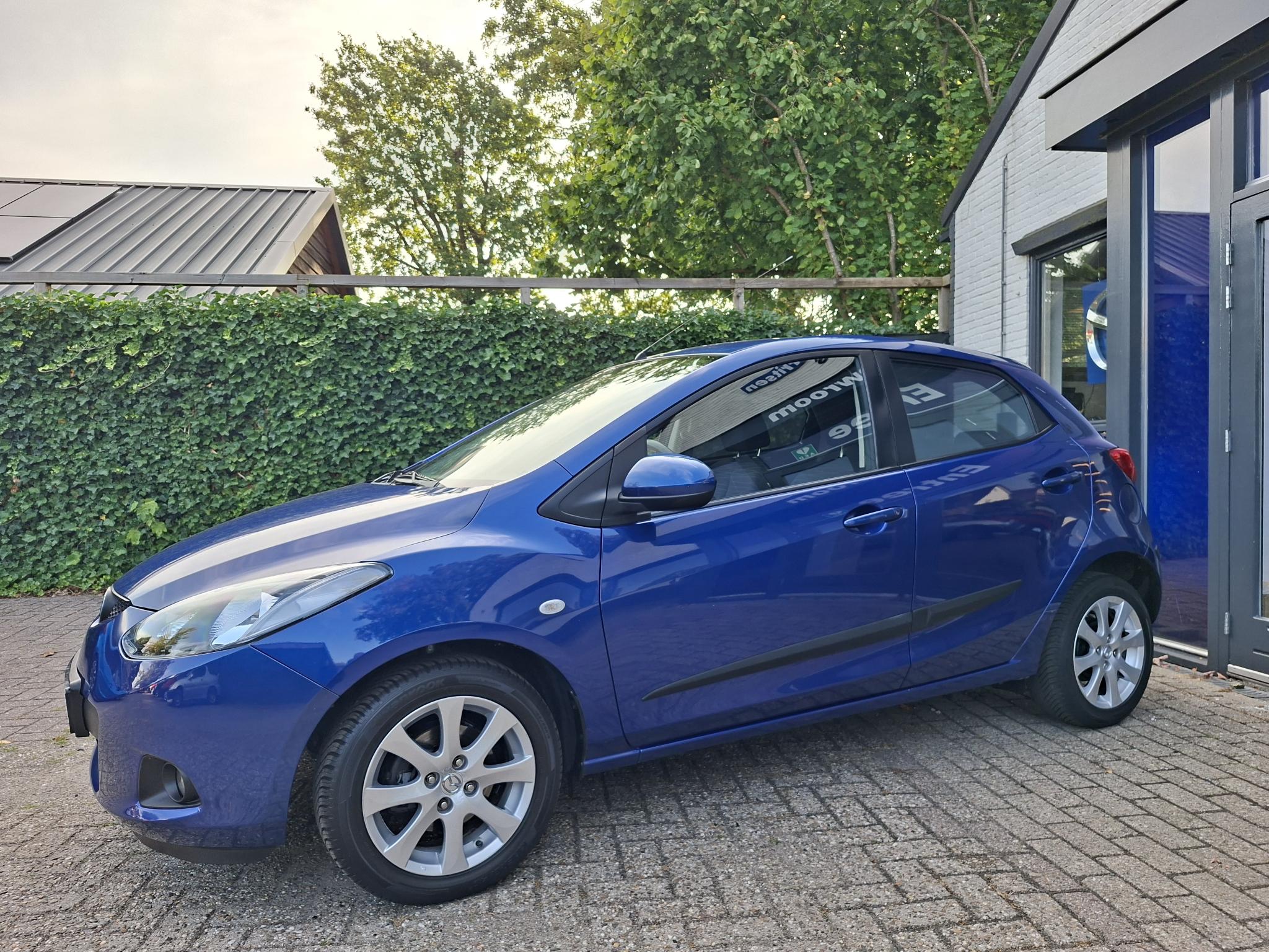 Mazda Mazda 2 1.3hp S-VT Touring 2008 - voorkant