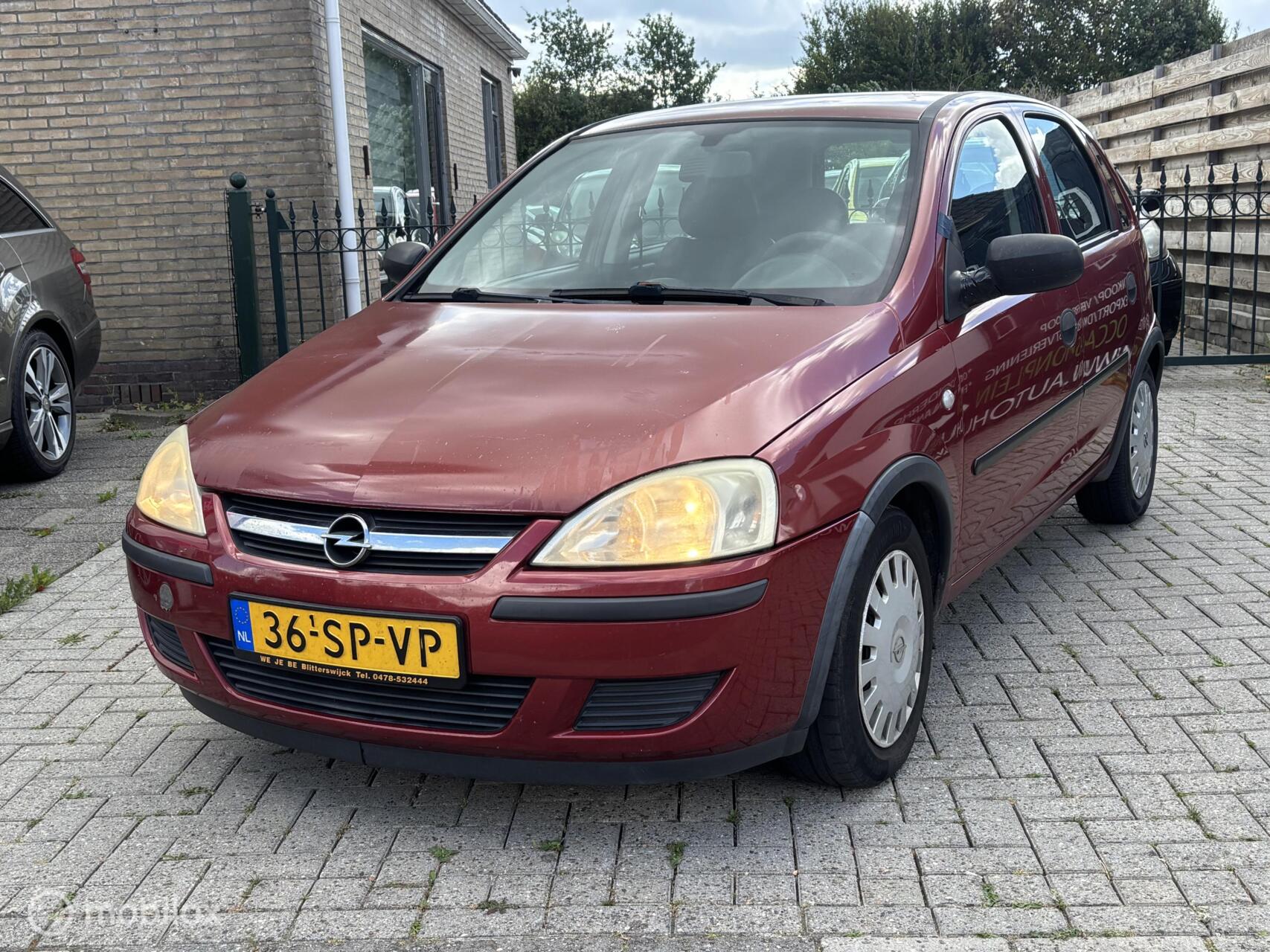 Opel Corsa-c 1.2-16V Essentia |inruilkoopje | met lange apk | 2006 - voorkant