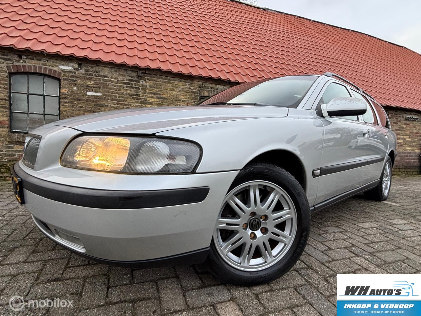 Volvo V70 2.4 T Comfort Line 2001 - voorkant