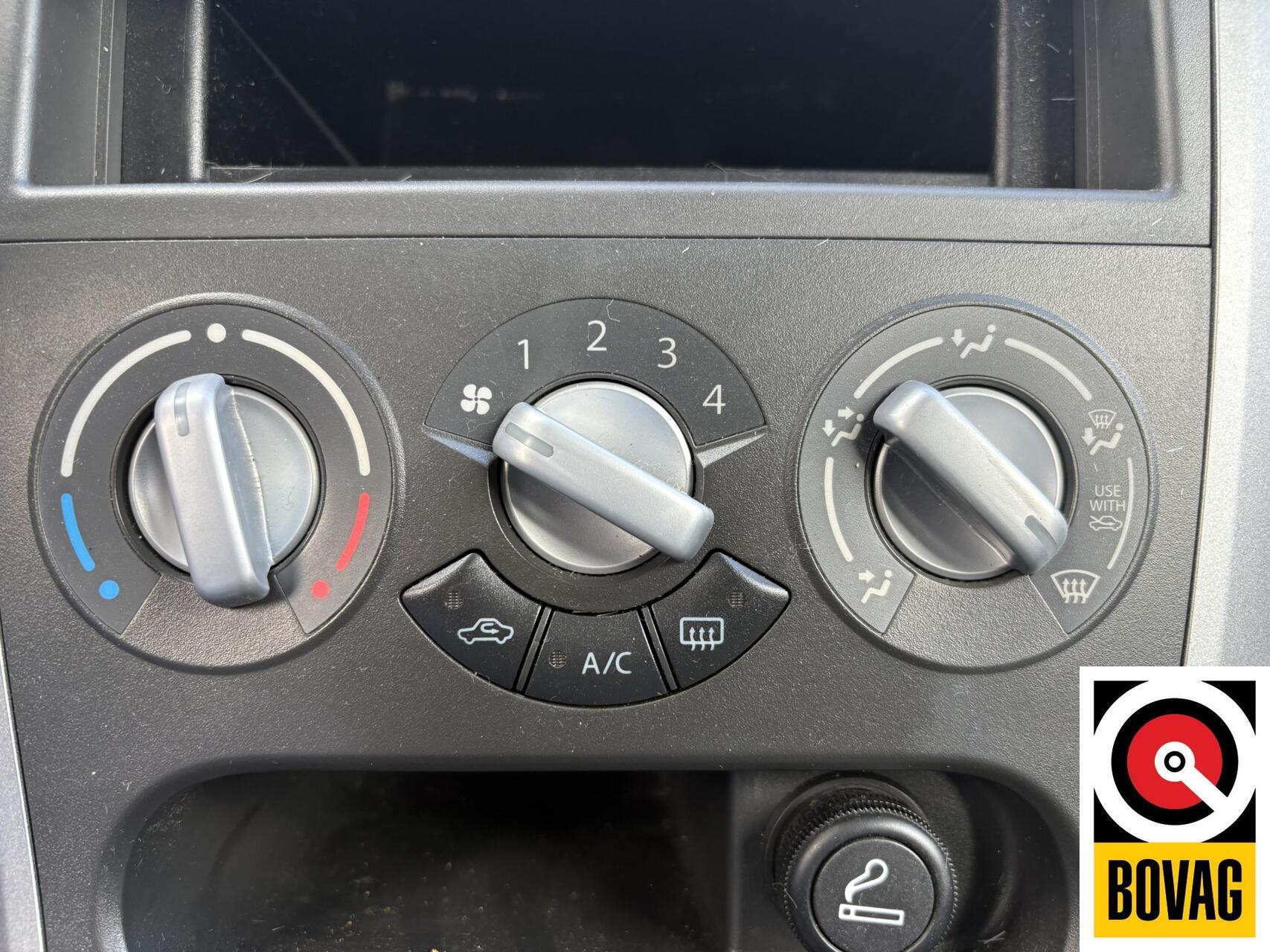 Foto van Suzuki Splash