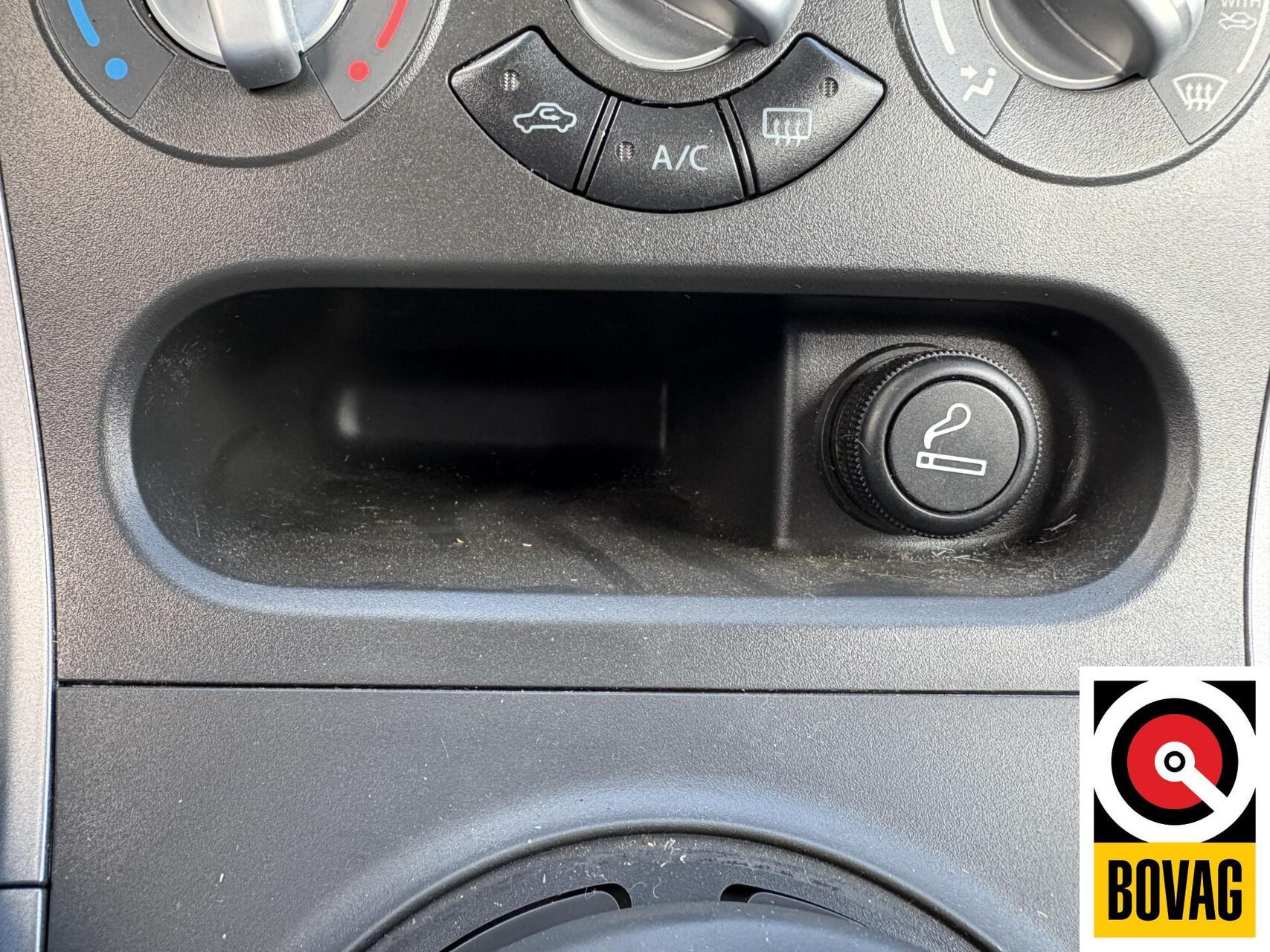 Foto van Suzuki Splash