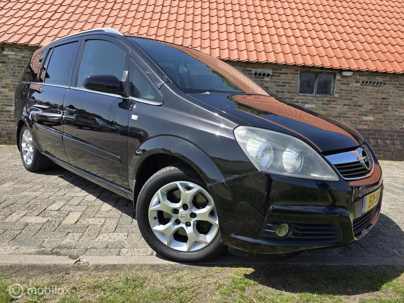 Foto van Opel Zafira