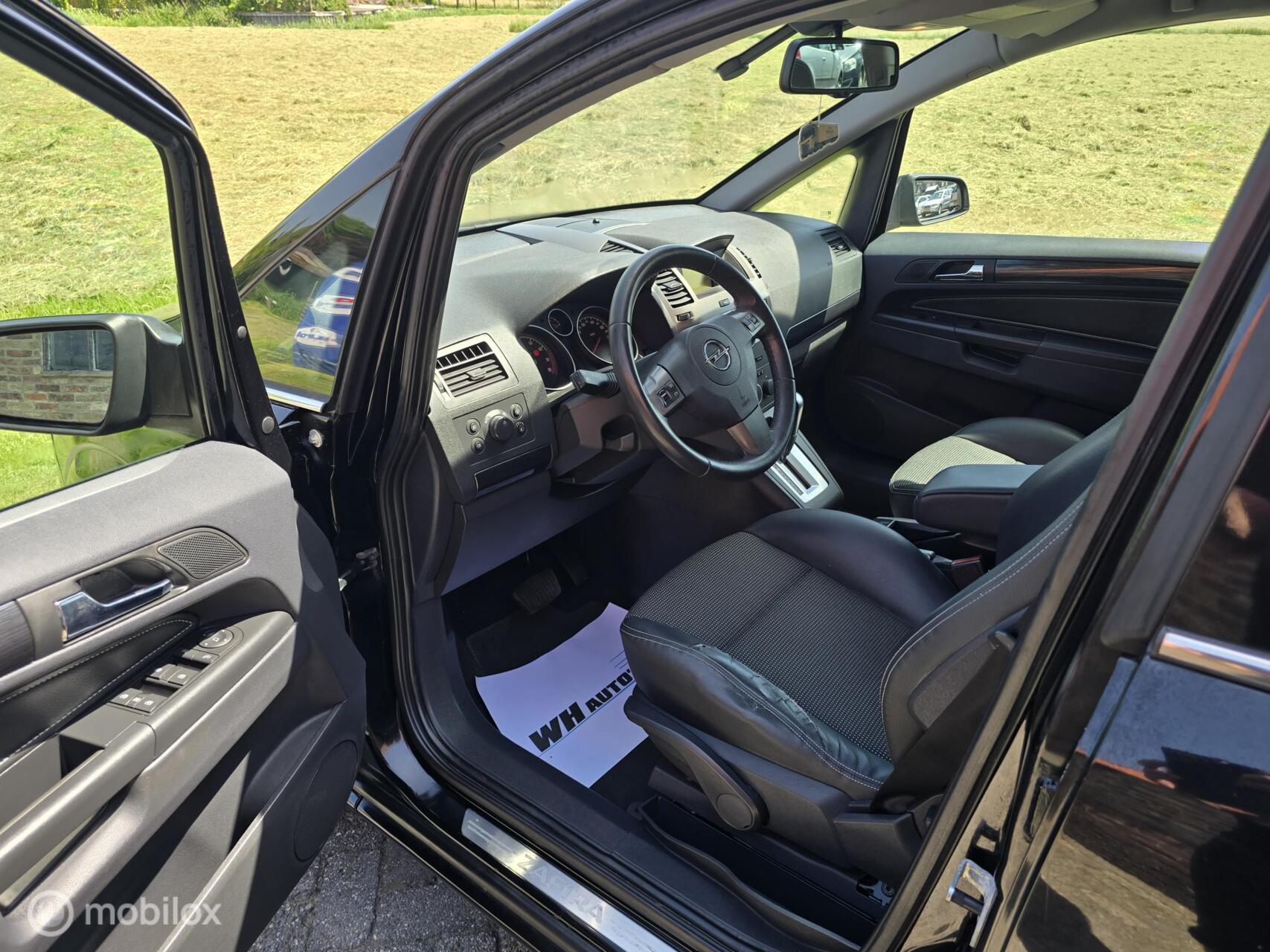 Foto van Opel Zafira
