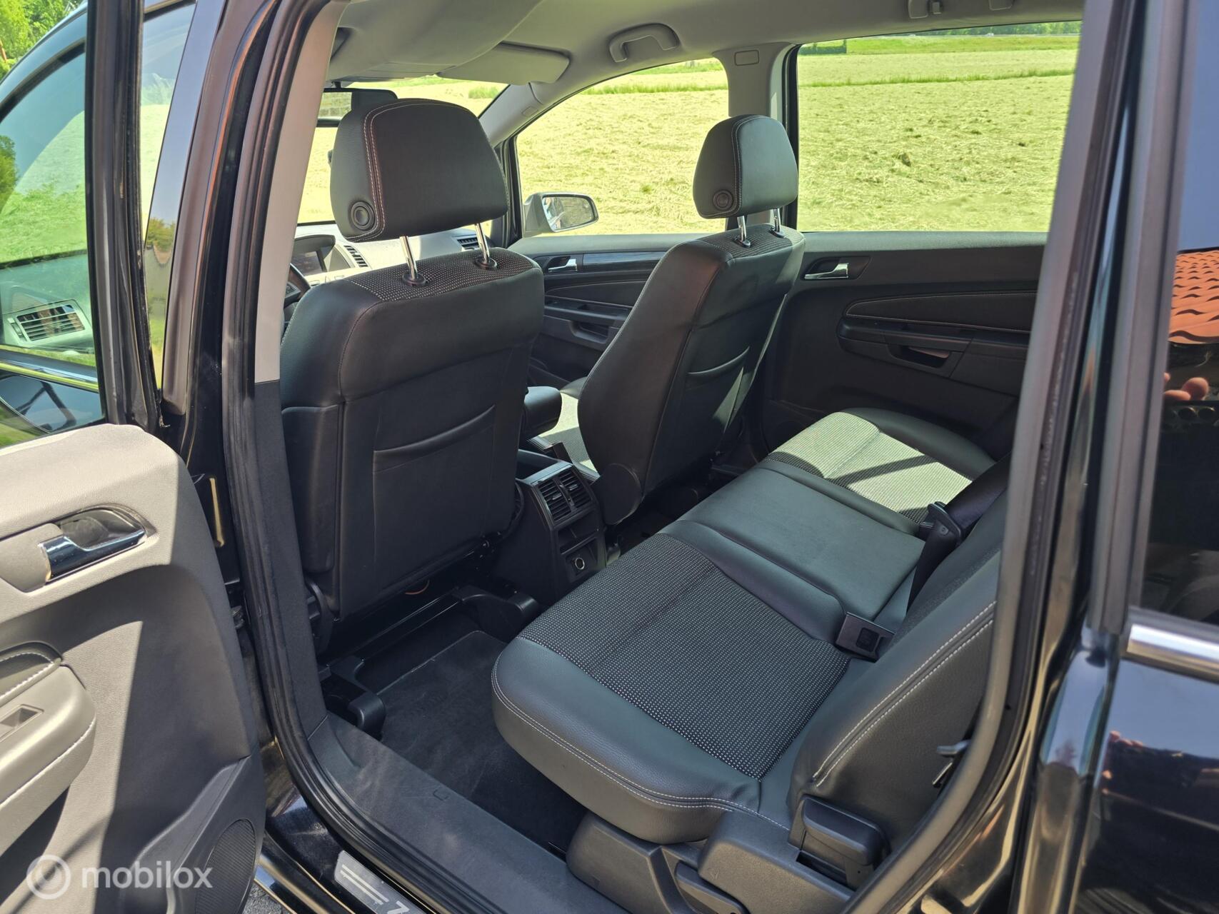 Foto van Opel Zafira