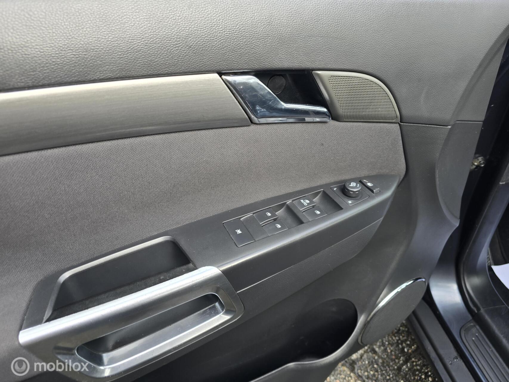 Foto van Opel Antara