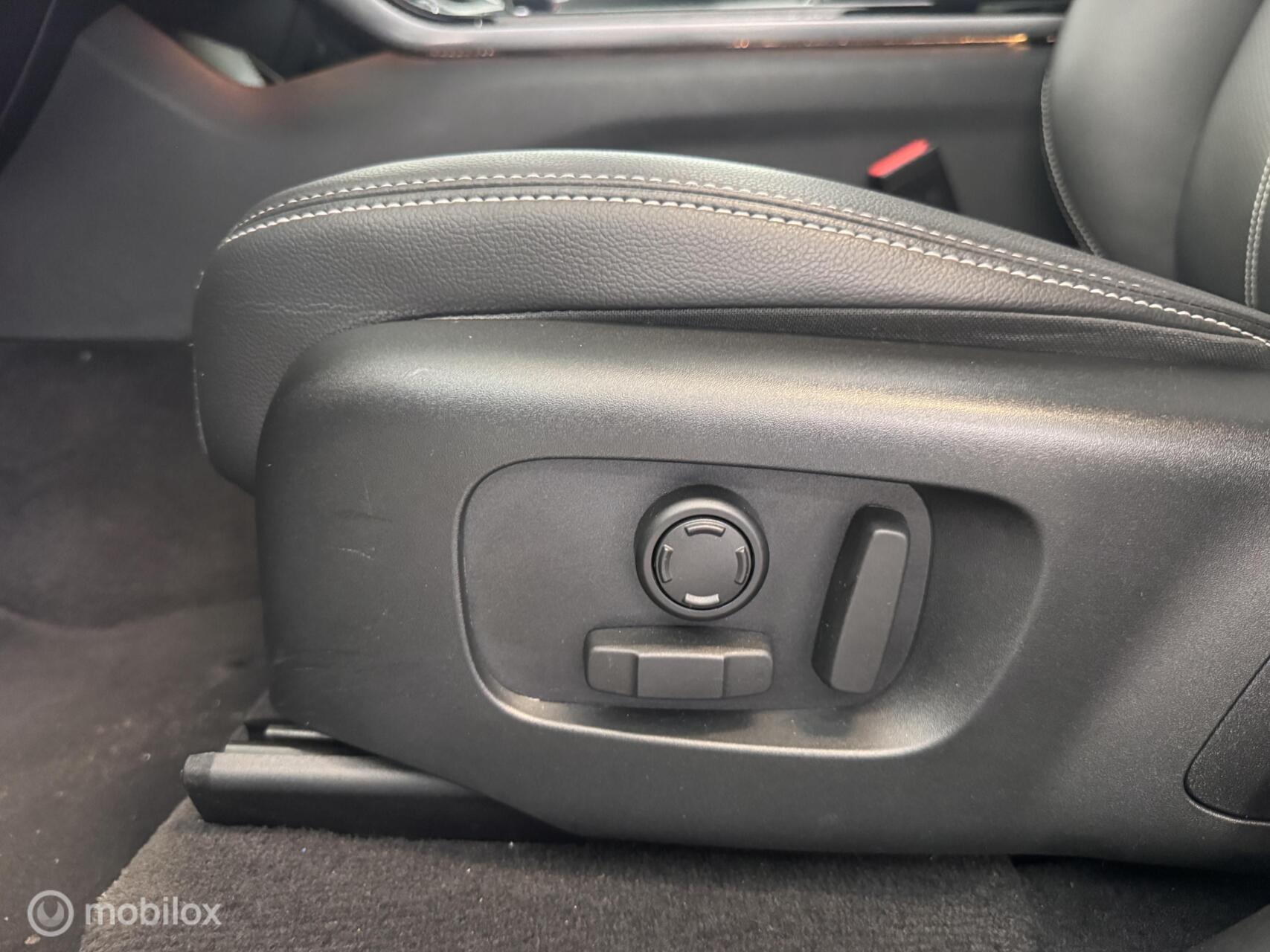 Foto van Land Rover Range Rover Velar