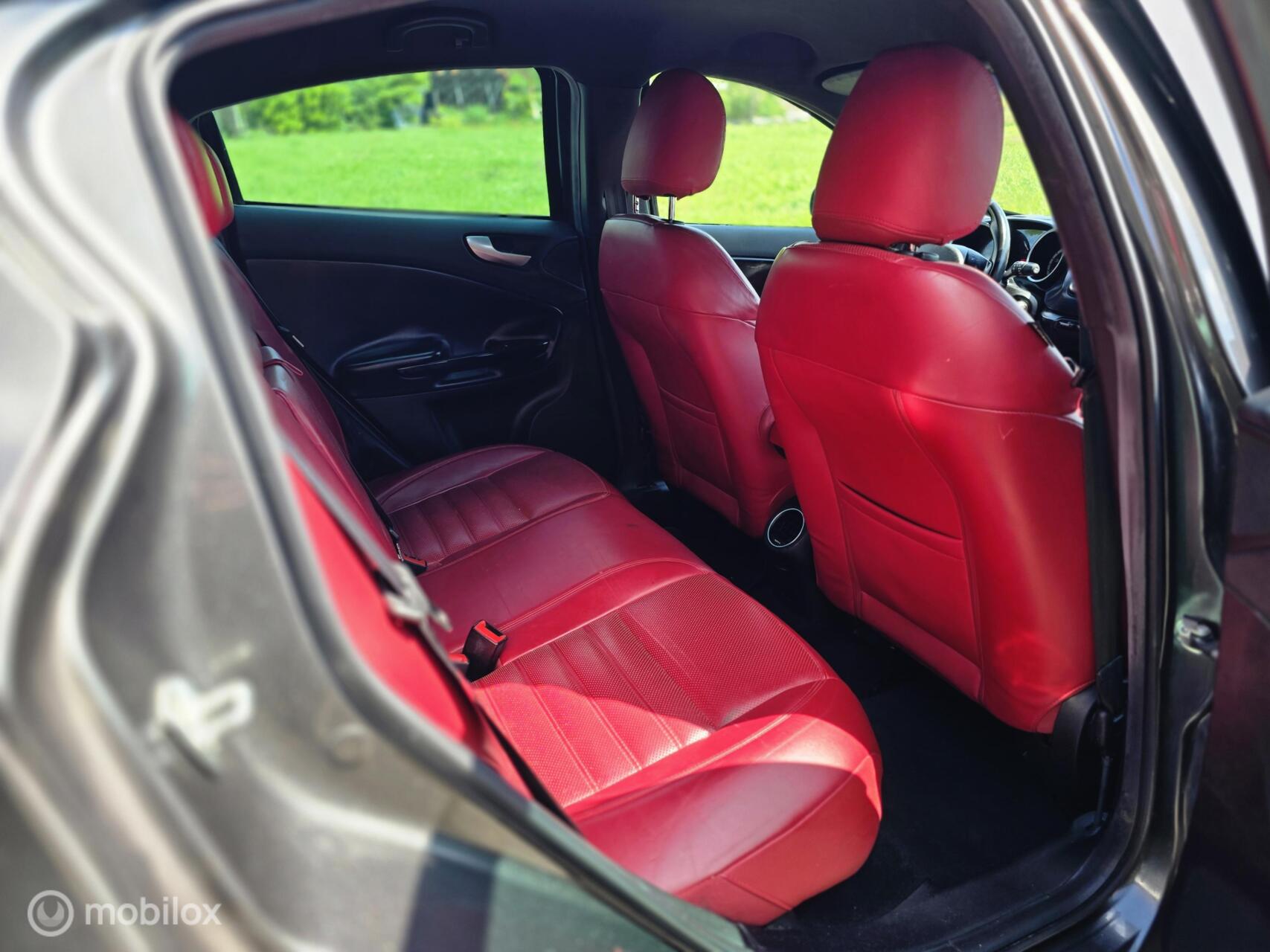 Foto van Alfa Romeo Alfa Giulietta
