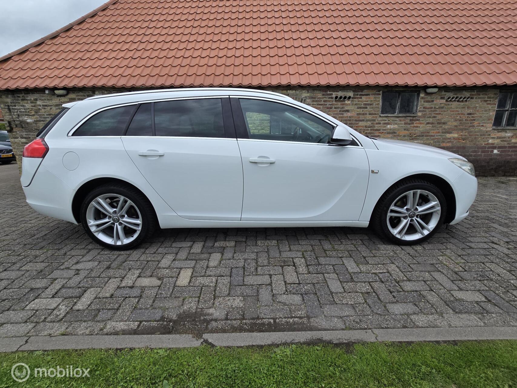 Foto van Opel Insignia Sports Tourer