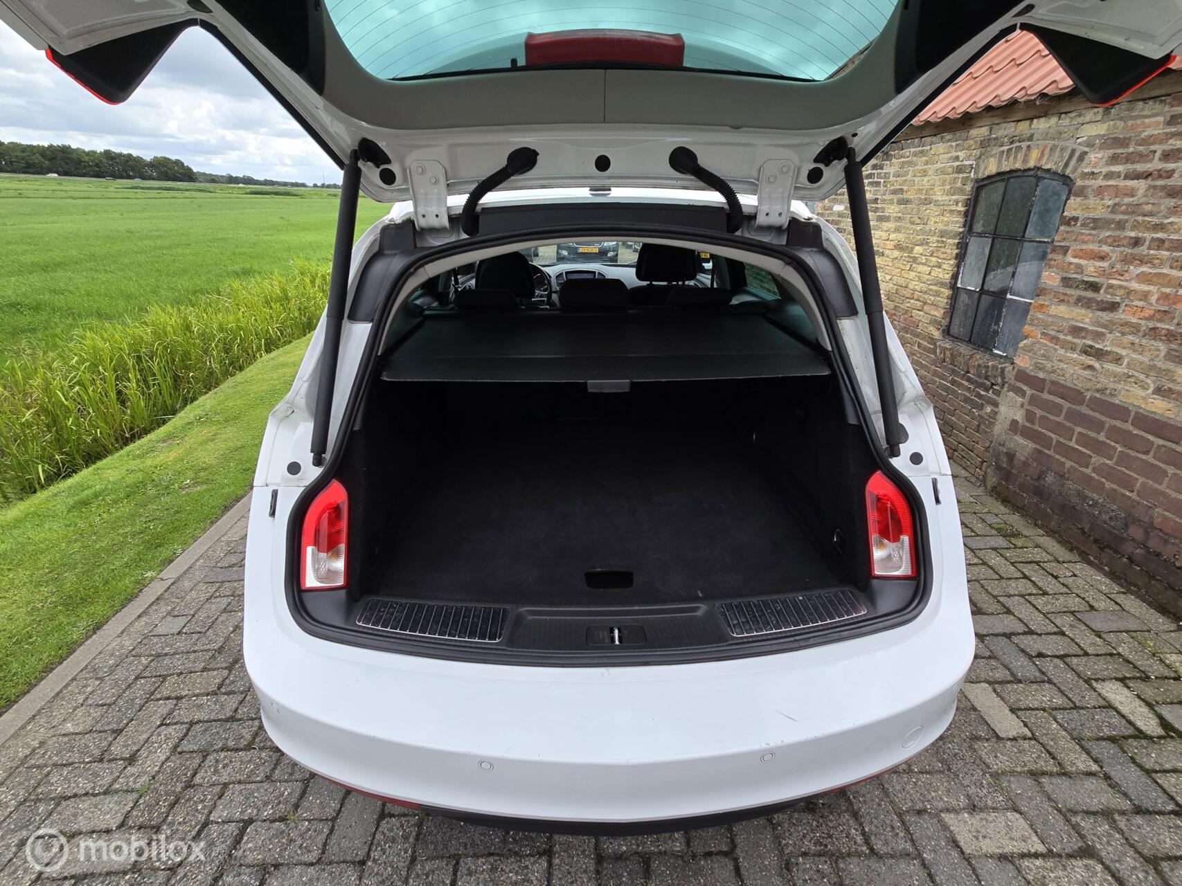 Foto van Opel Insignia Sports Tourer