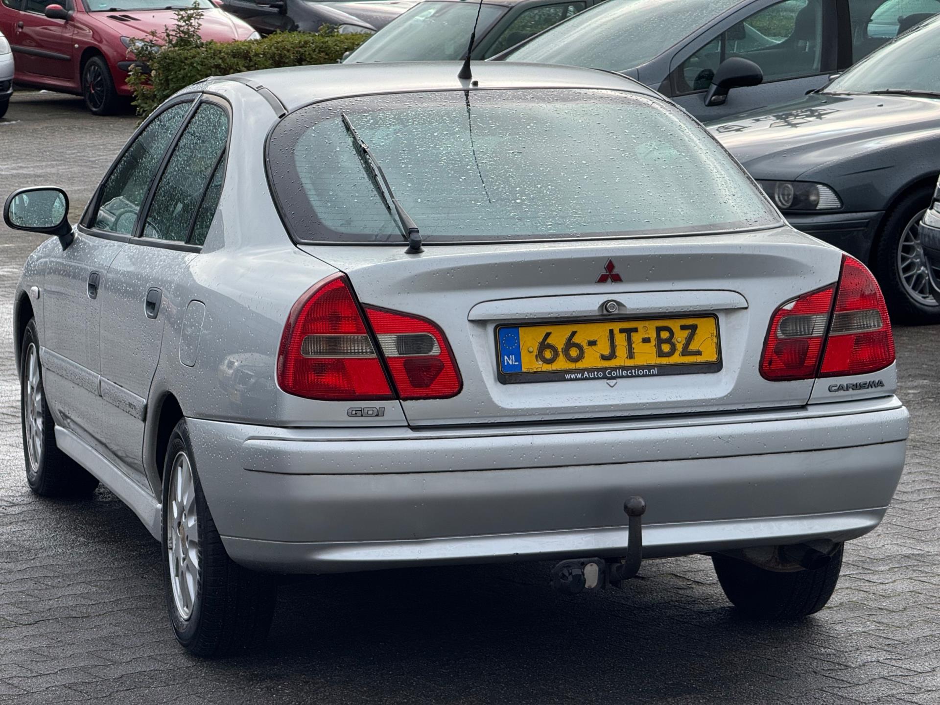 Foto van Mitsubishi Carisma