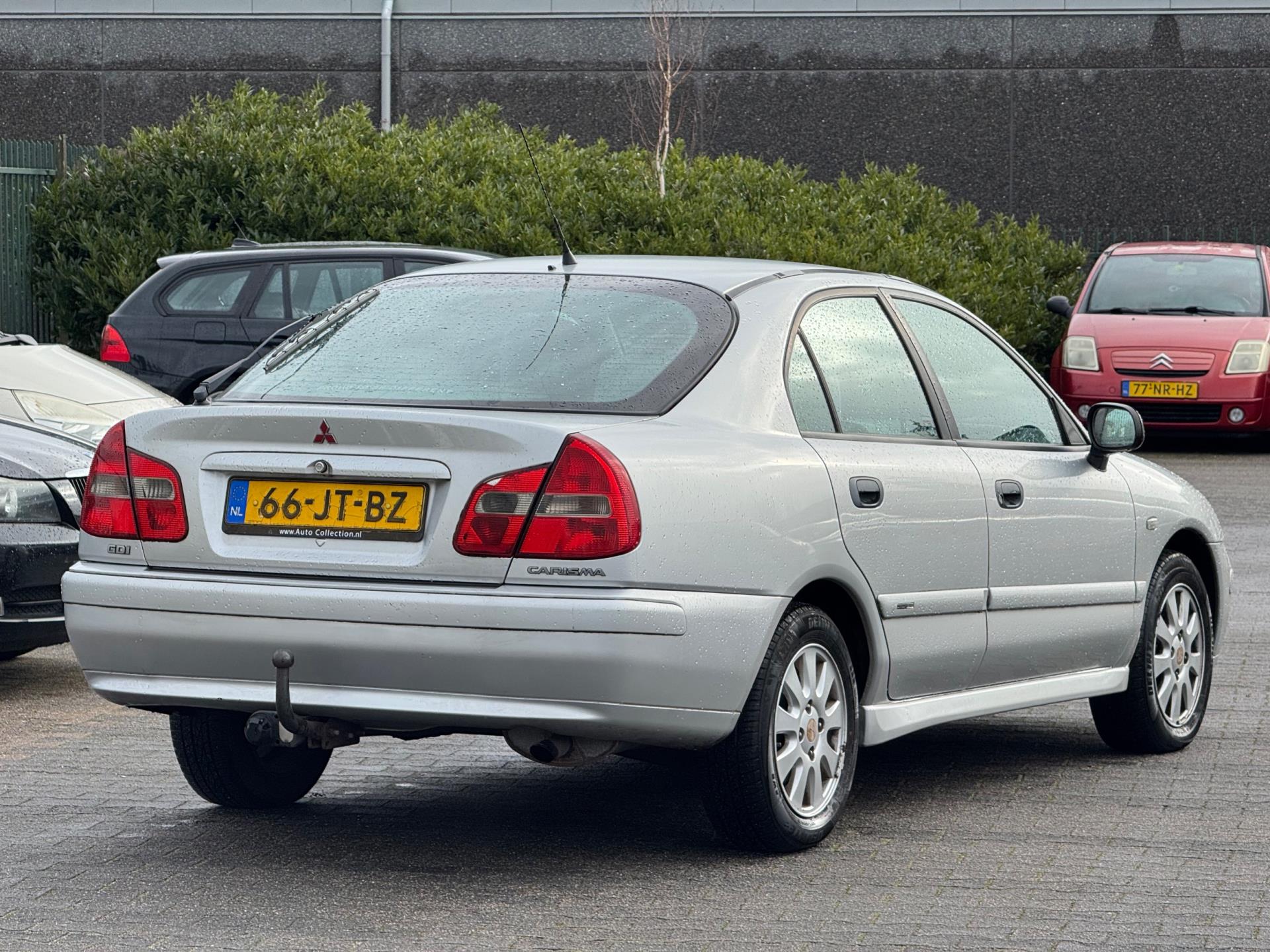Foto van Mitsubishi Carisma