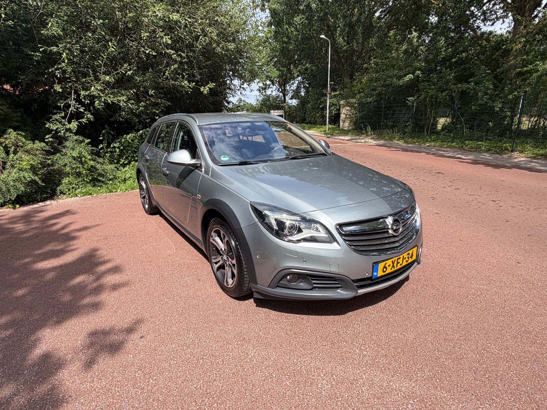 Foto van Opel Insignia Sports Tourer SW