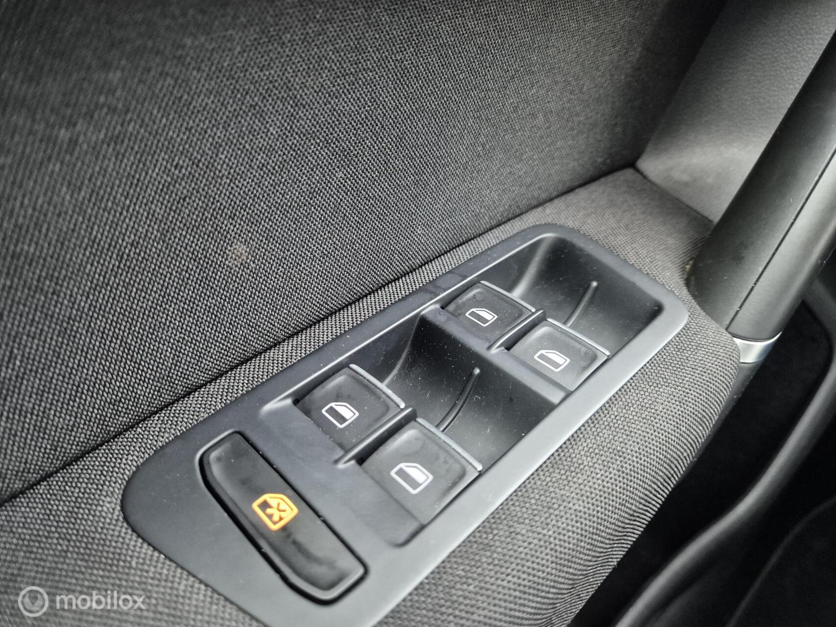 Foto van Volkswagen Golf Sportsvan