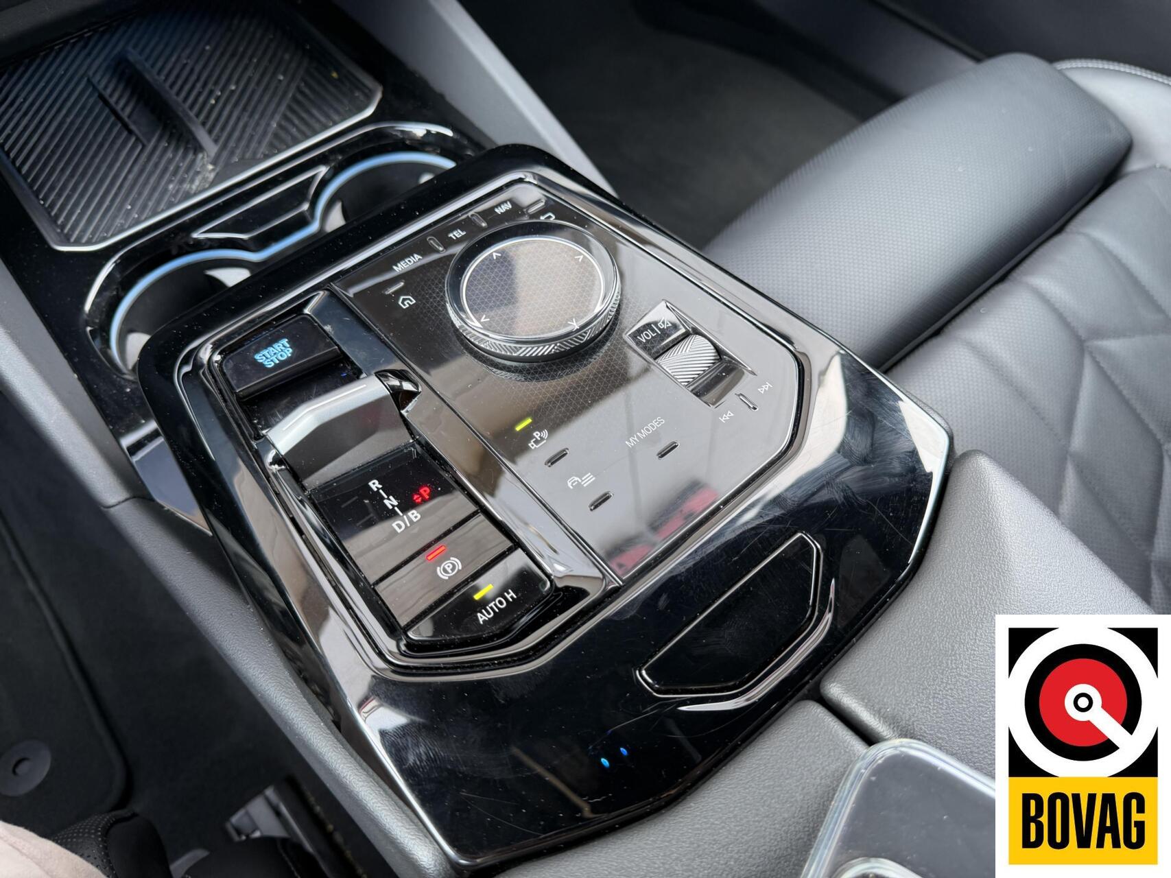 Foto van BMW I5 Edrive40