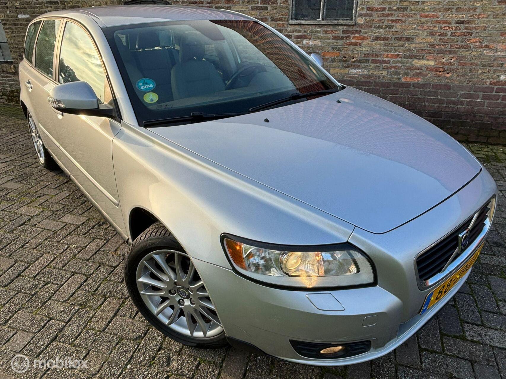 Foto van Volvo V50