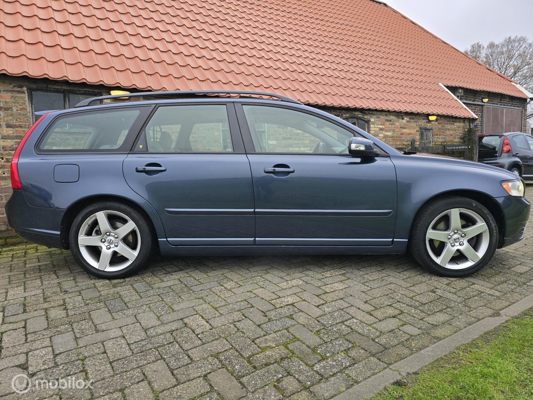 Foto van Volvo V50