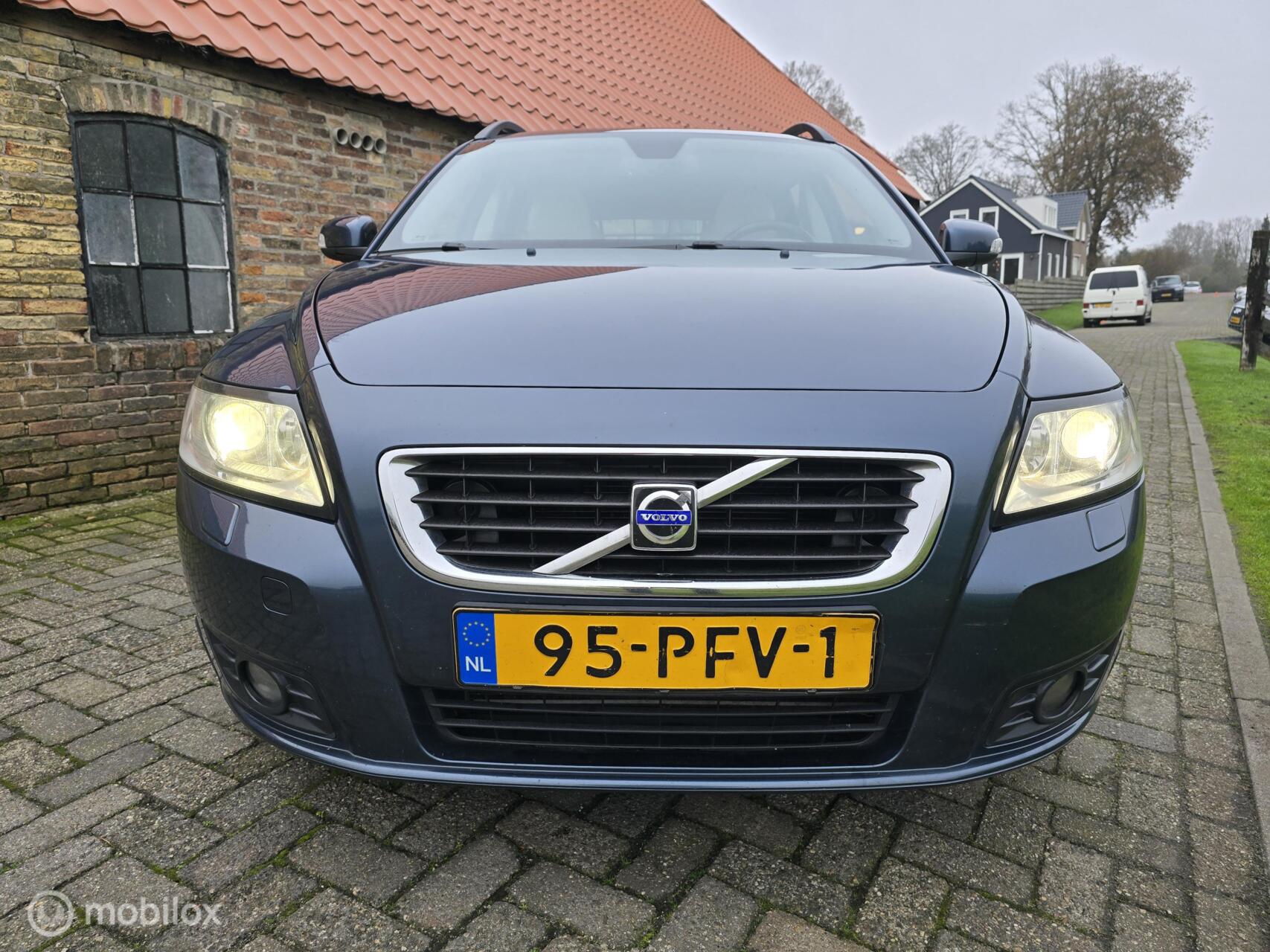 Foto van Volvo V50