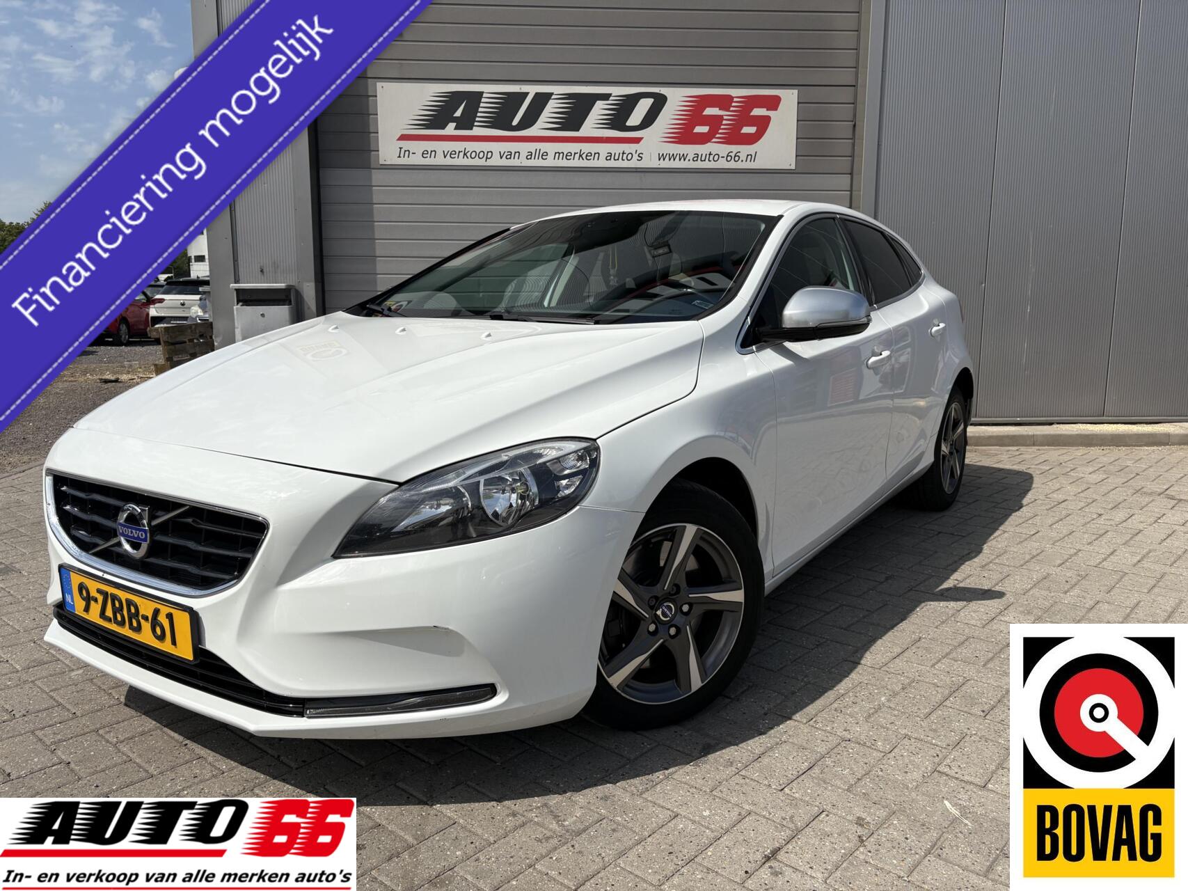 Volvo V40 2.0 D4 Summum Business 2014 - voorkant