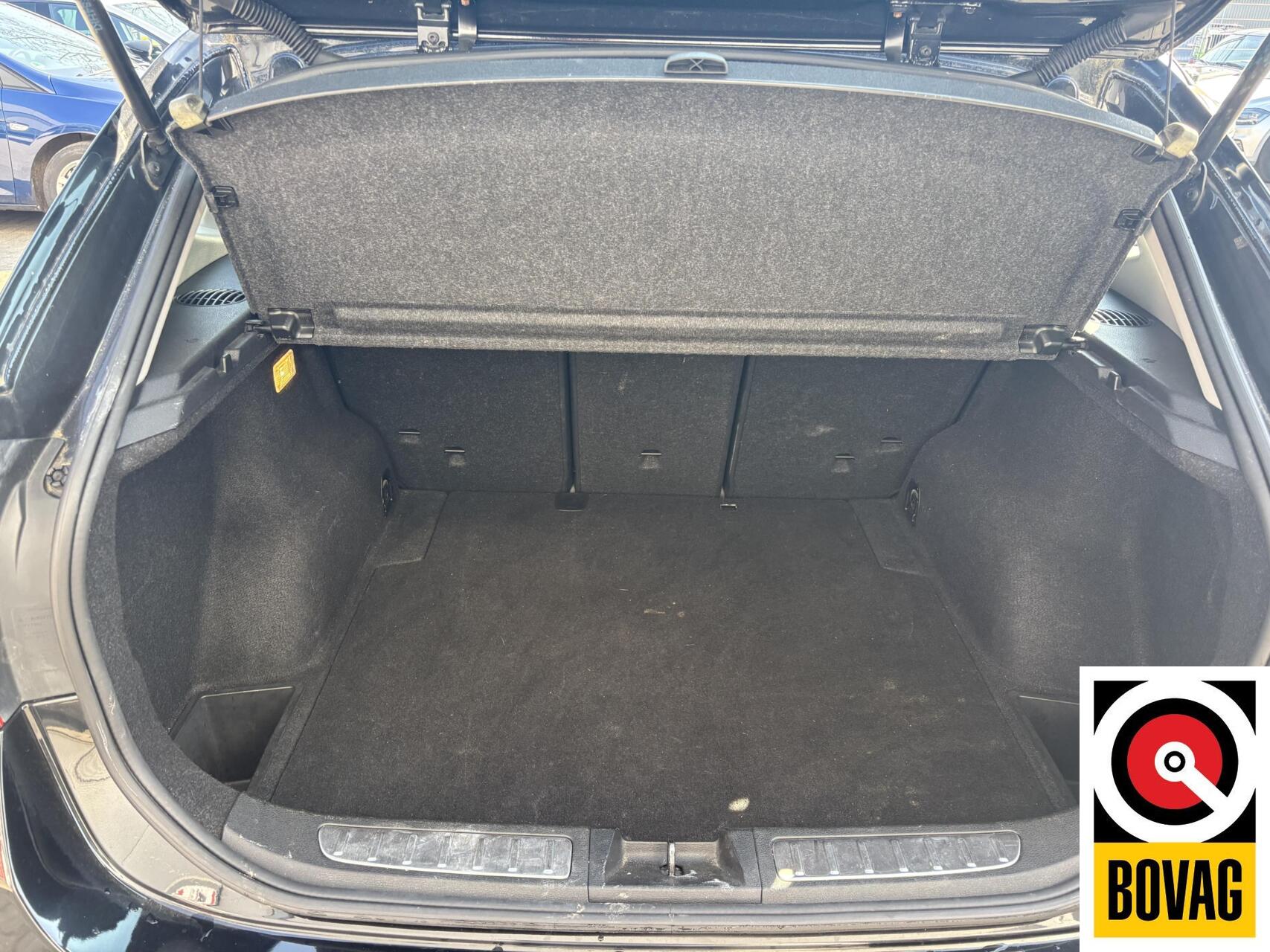 Foto van BMW X1 Sdrive20i