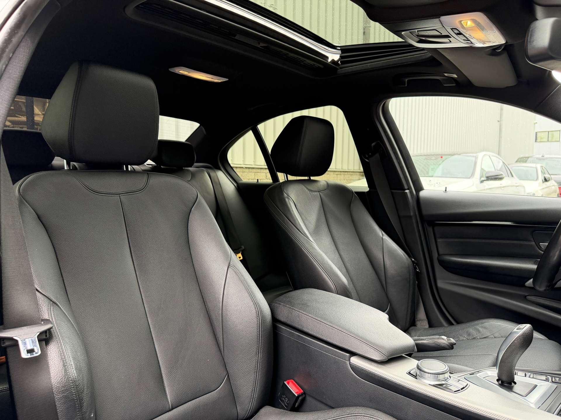Foto van BMW 330e Iperformance