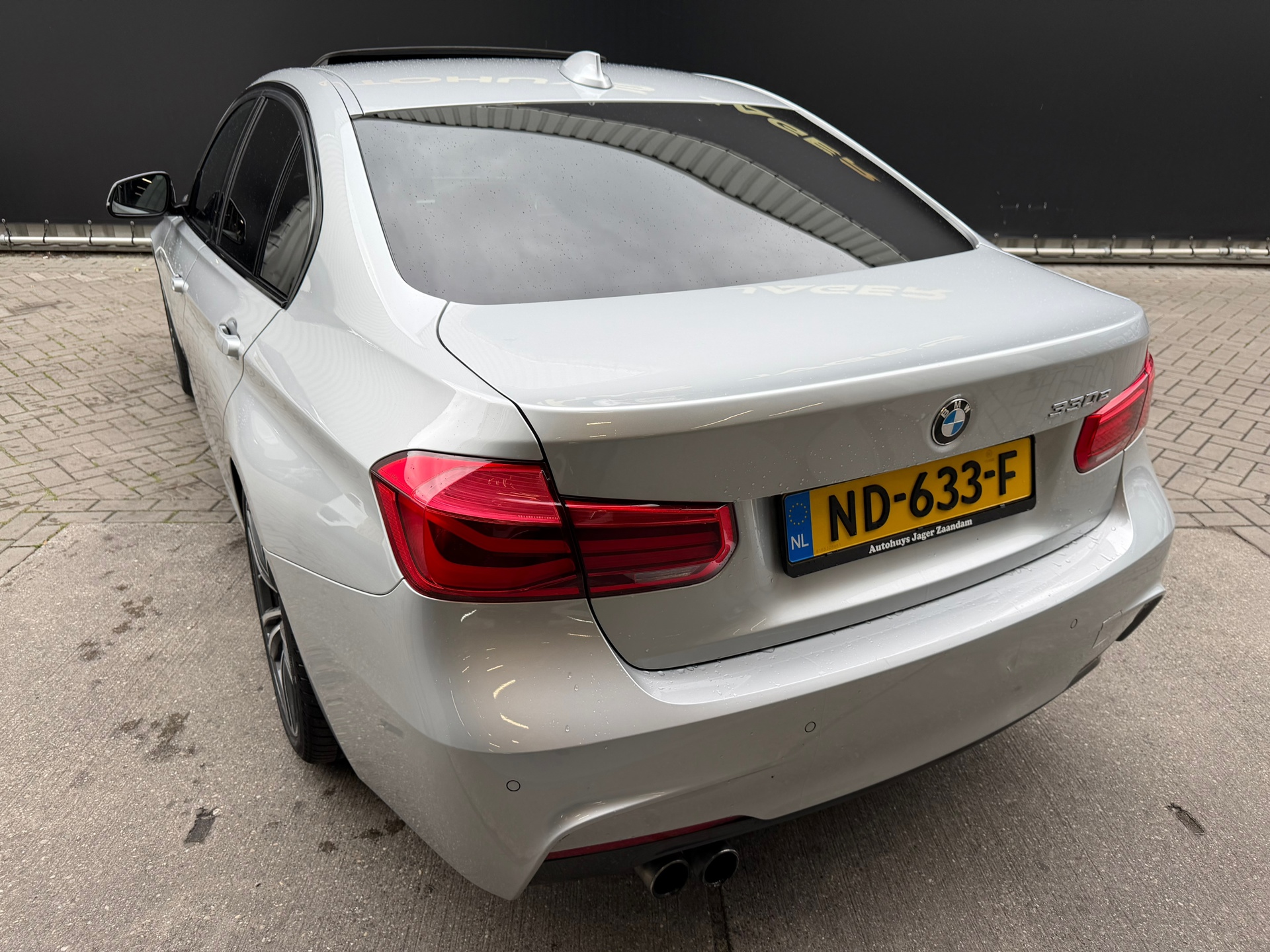 Foto van BMW 330e Iperformance