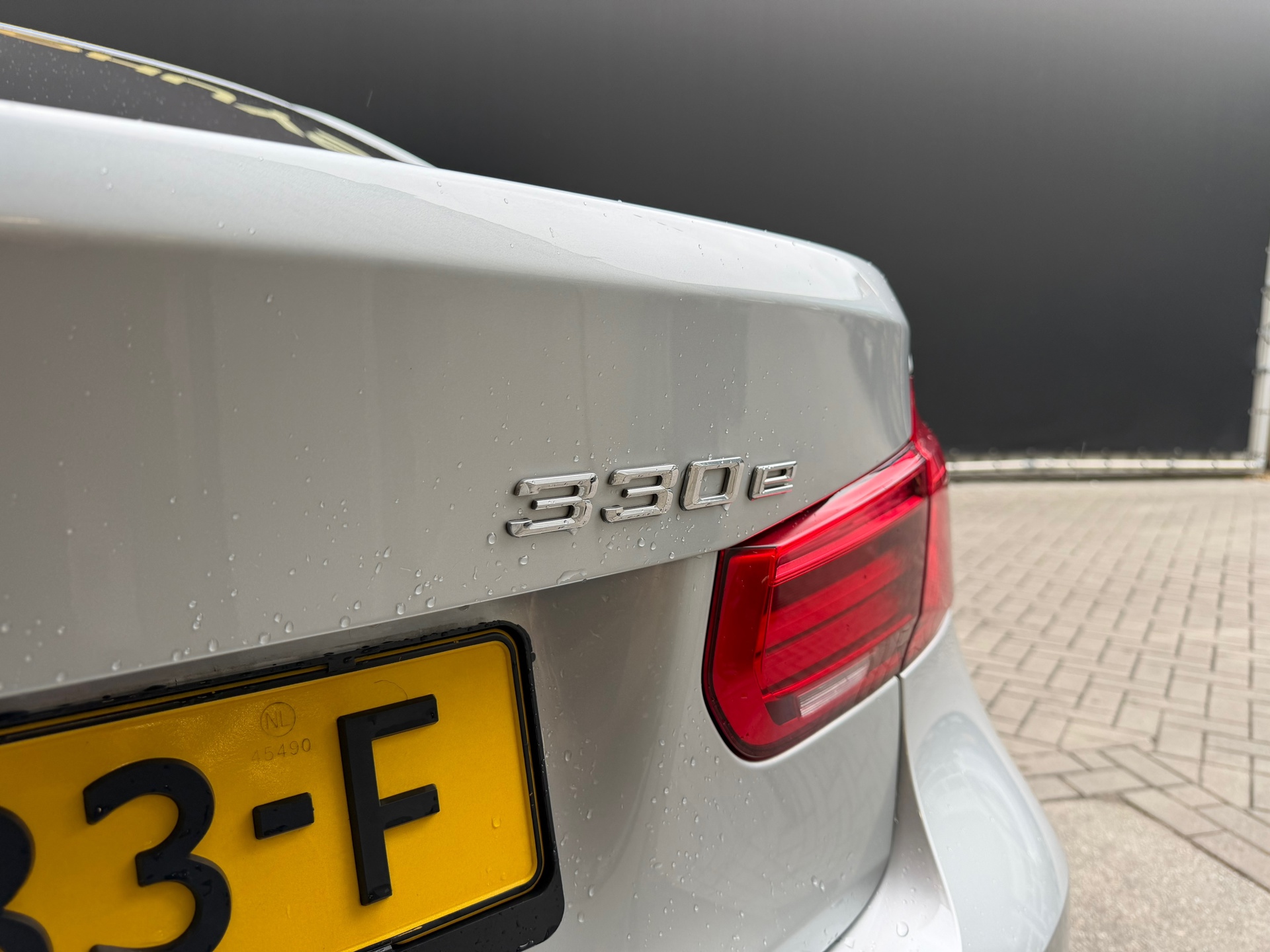 Foto van BMW 330e Iperformance