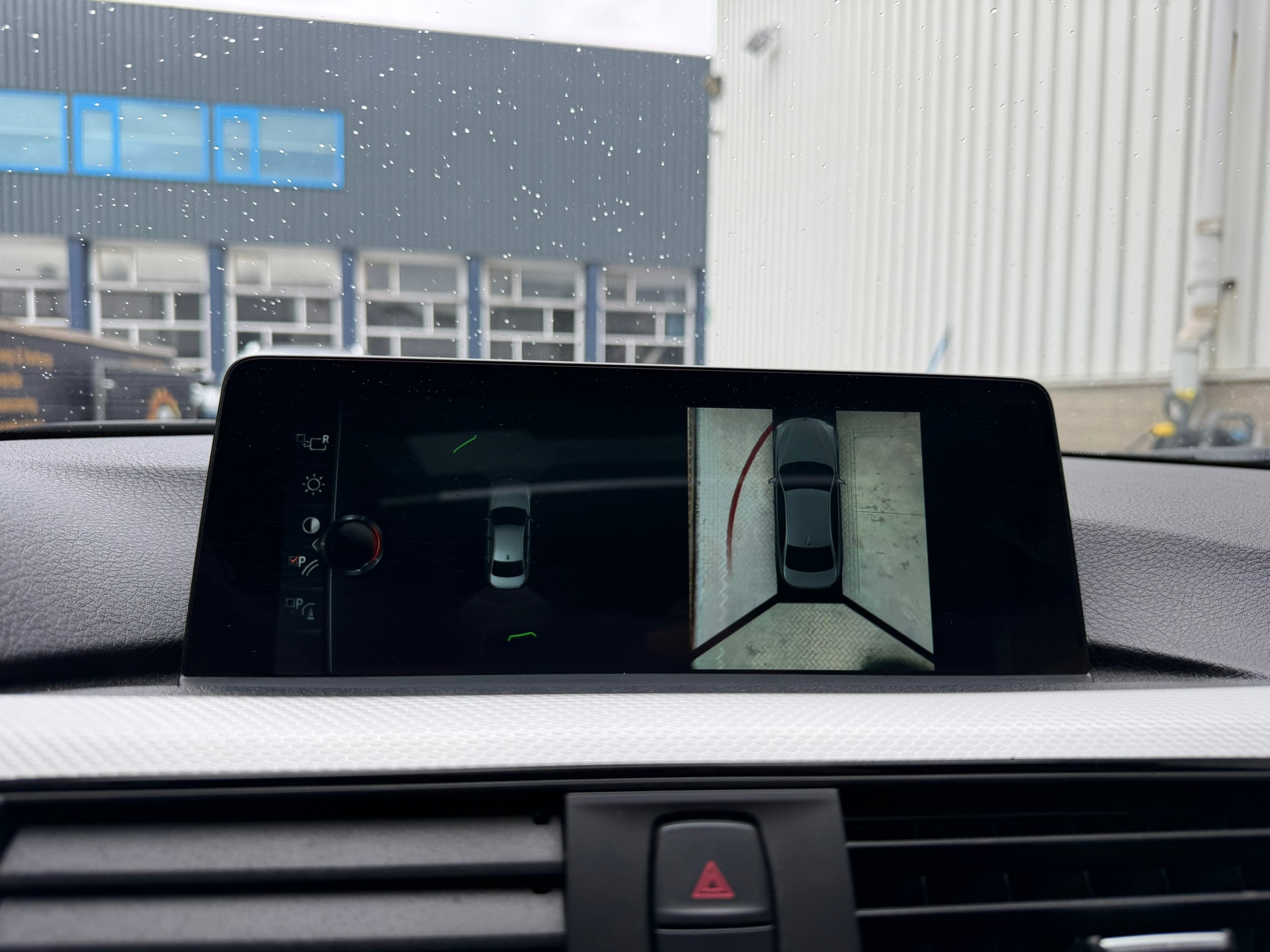 Foto van BMW 330e Iperformance