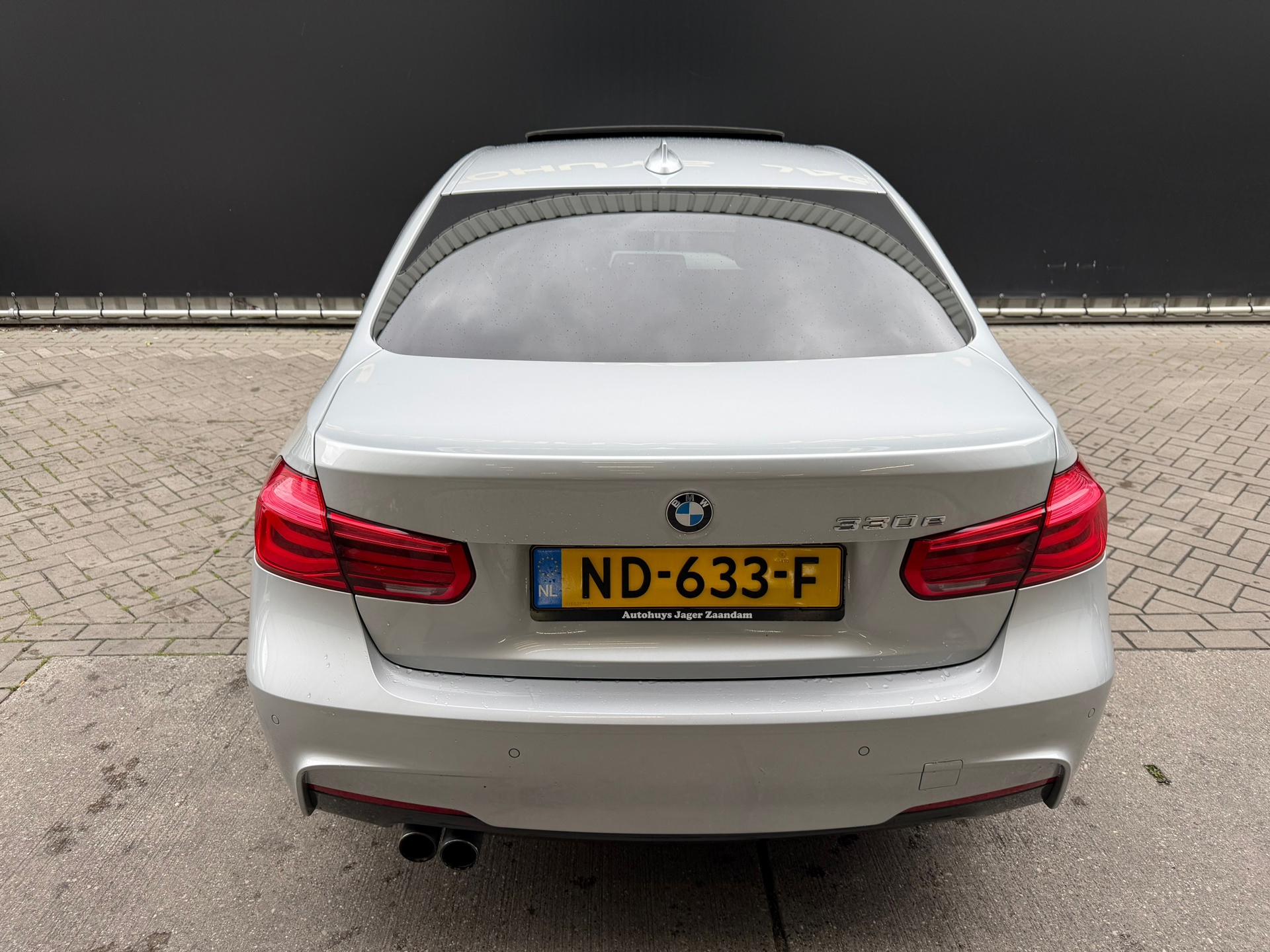 Foto van BMW 330e Iperformance