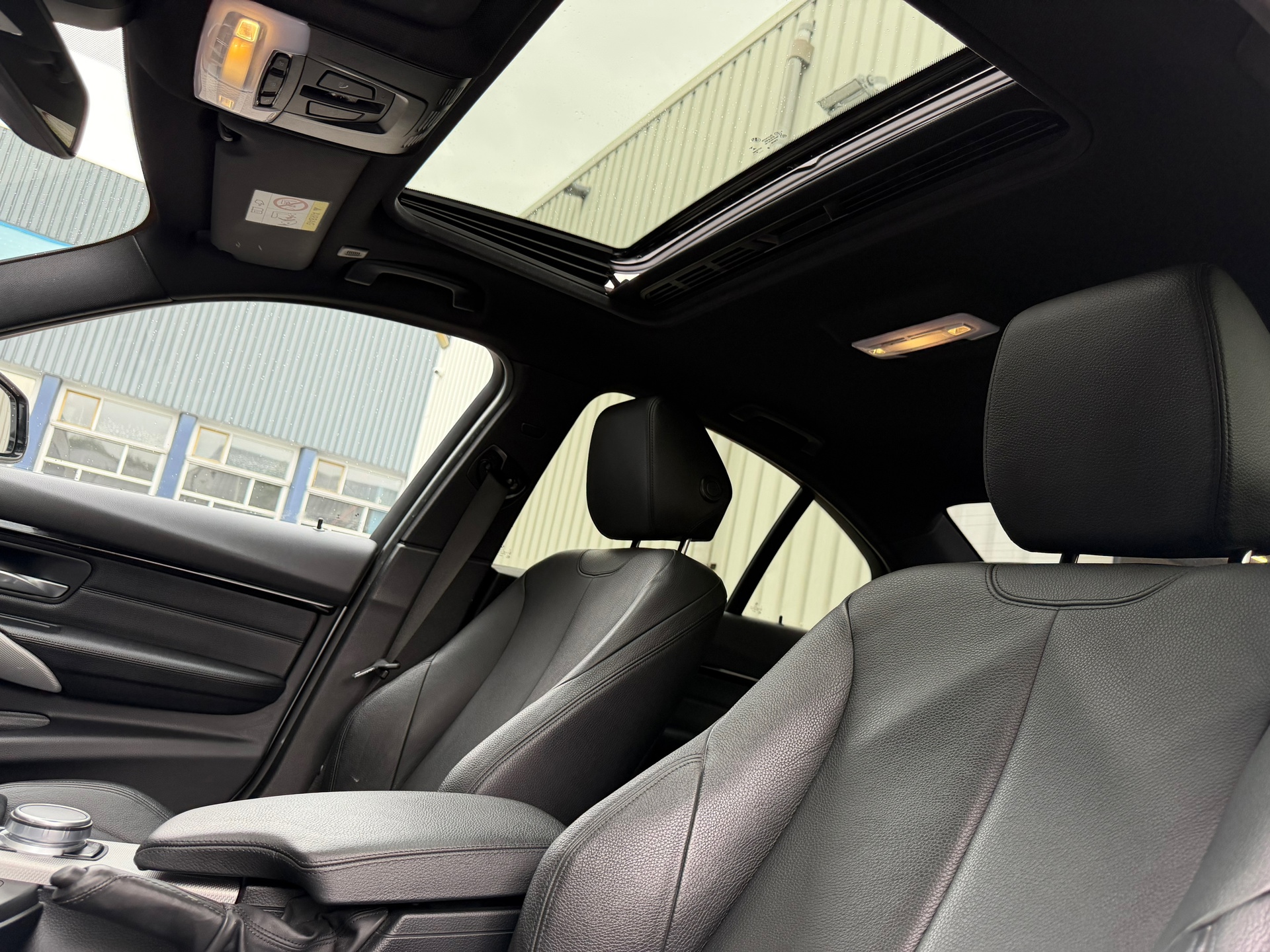 Foto van BMW 330e Iperformance