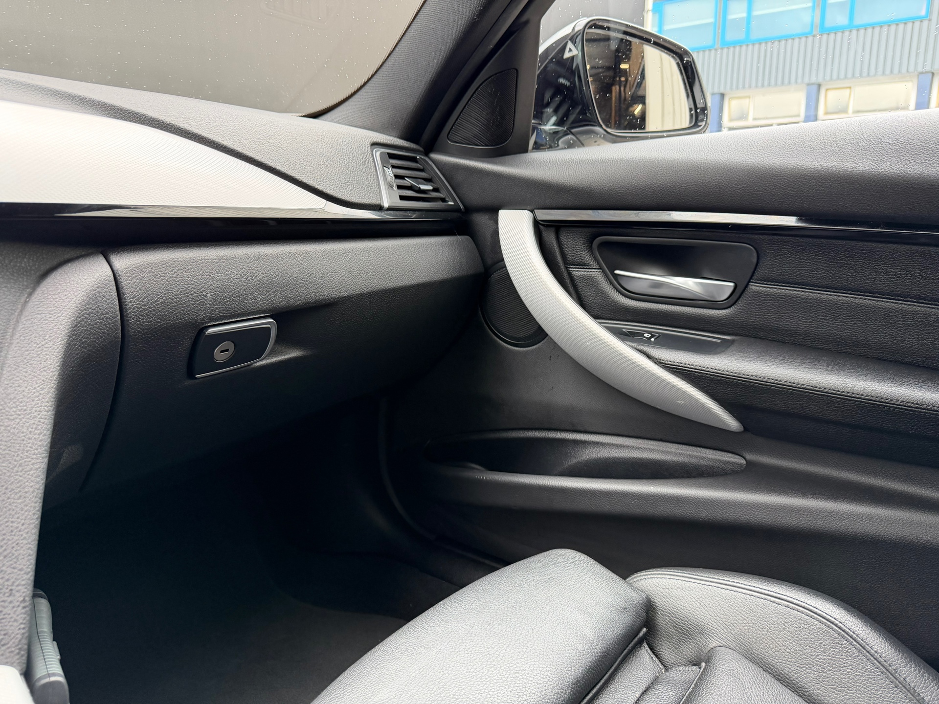 Foto van BMW 330e Iperformance