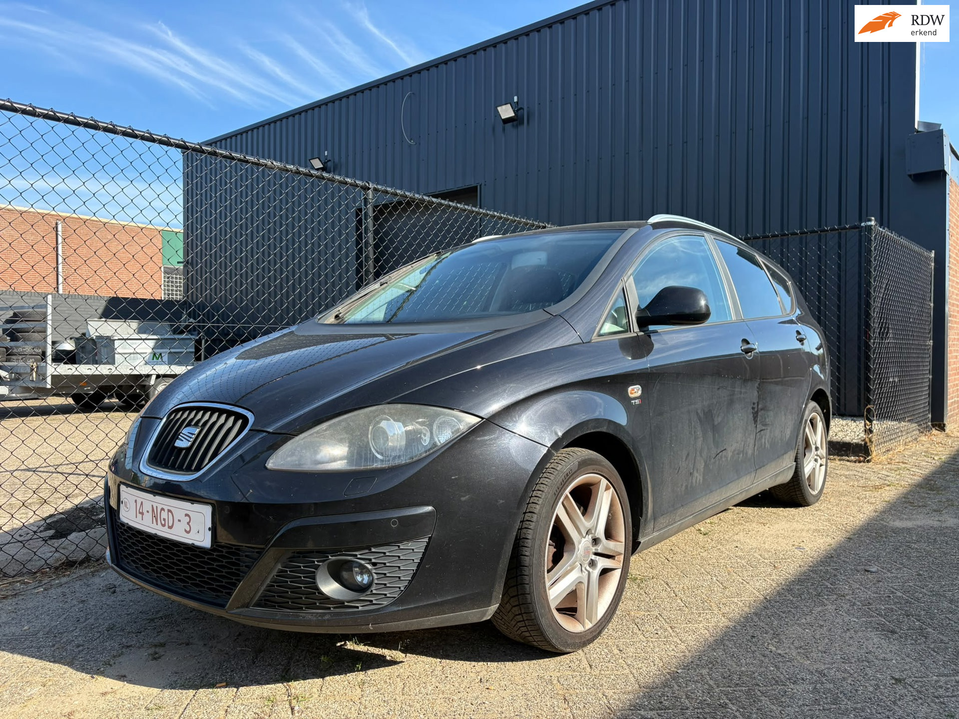 Seat Altea XL 1.2 TSI xenon-cruise -export-read text 2010 - voorkant