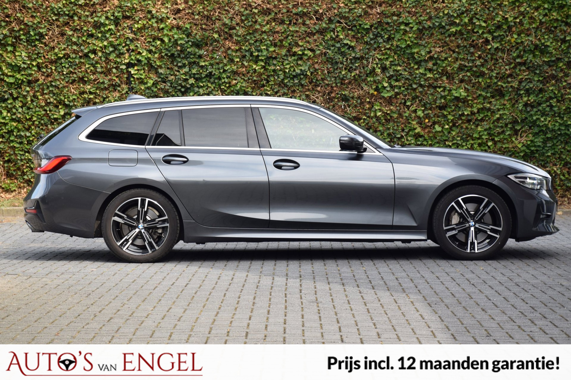 Foto van BMW 330i