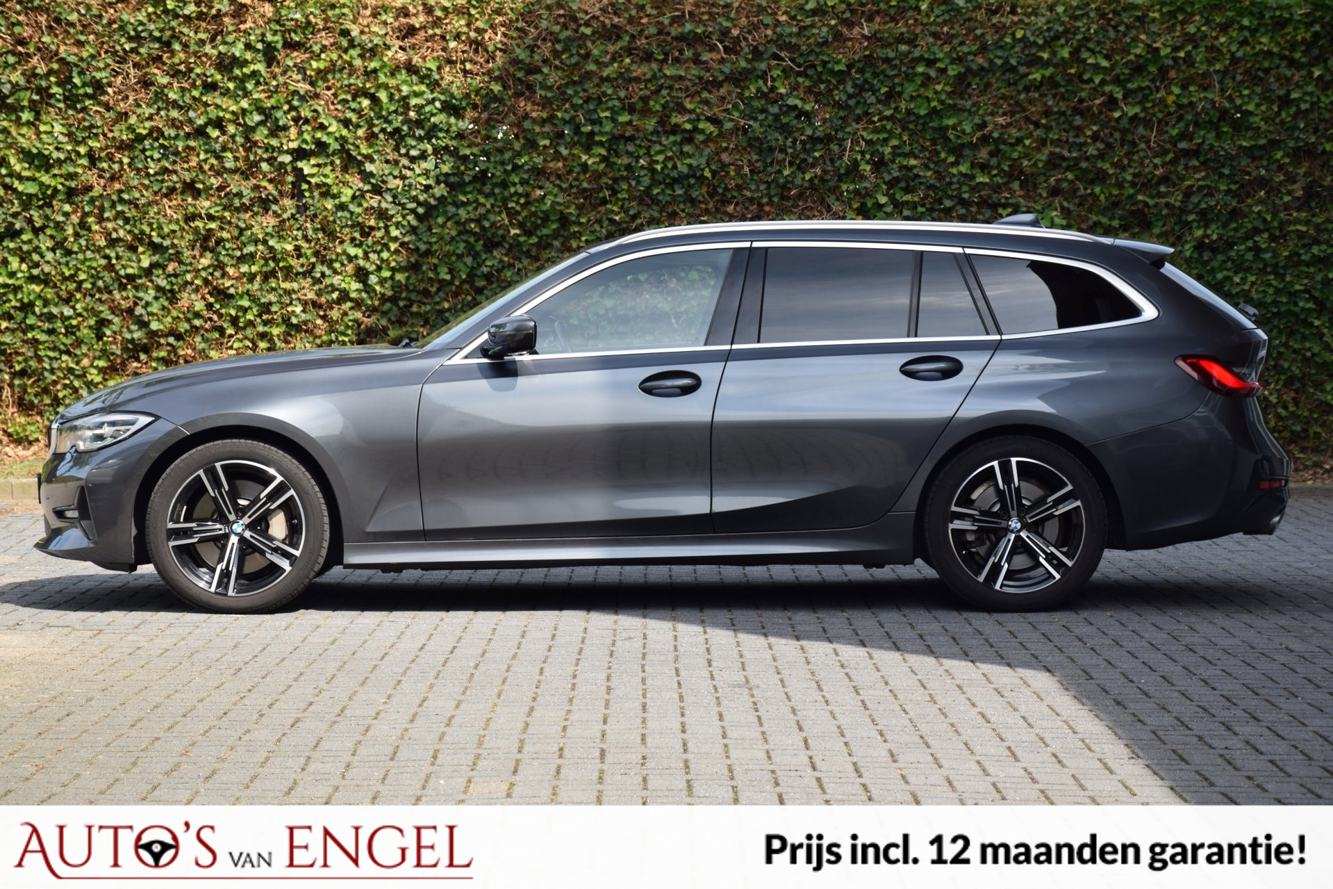 Foto van BMW 330i
