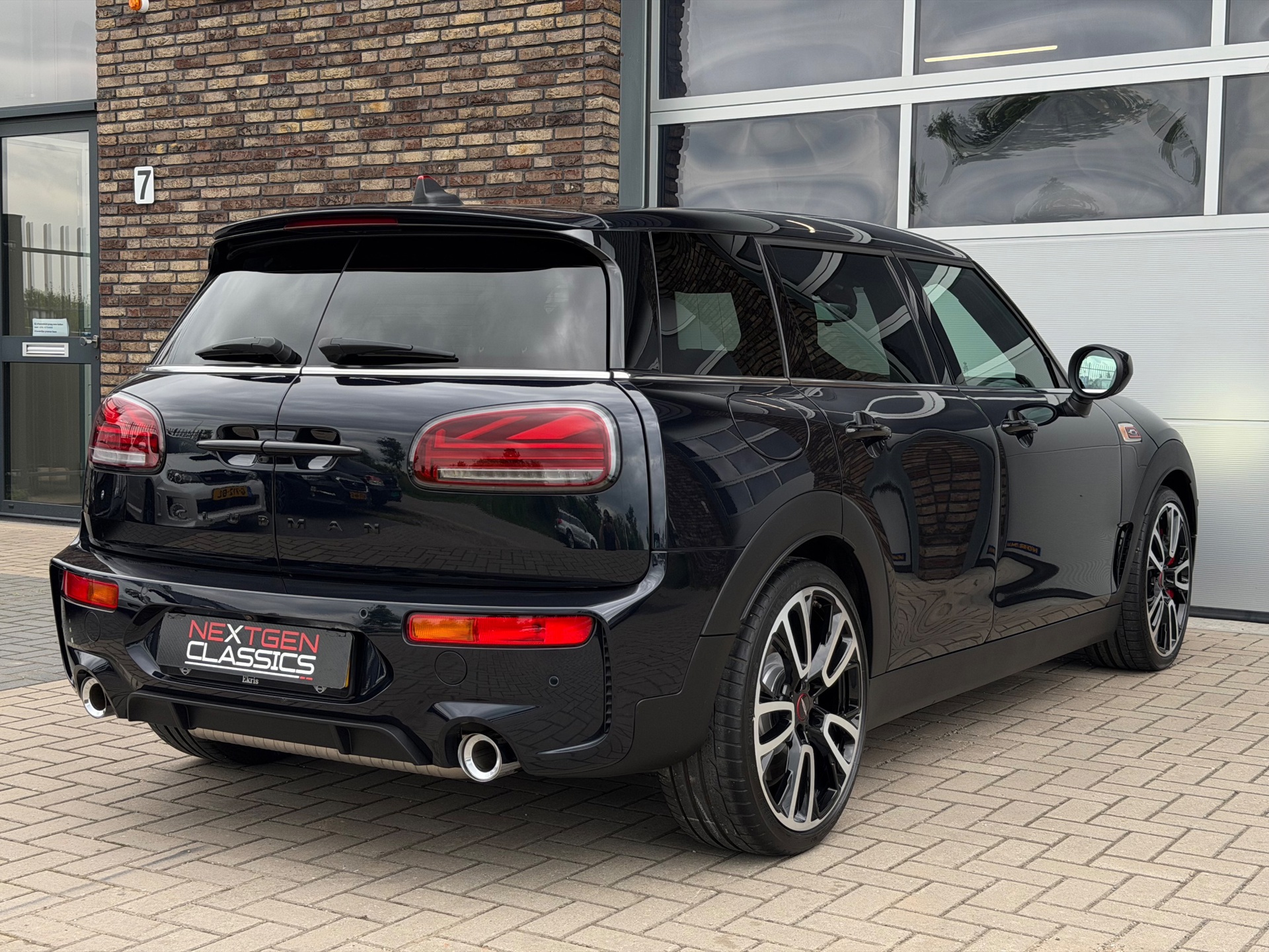 Foto van Mini Clubman JCW All4