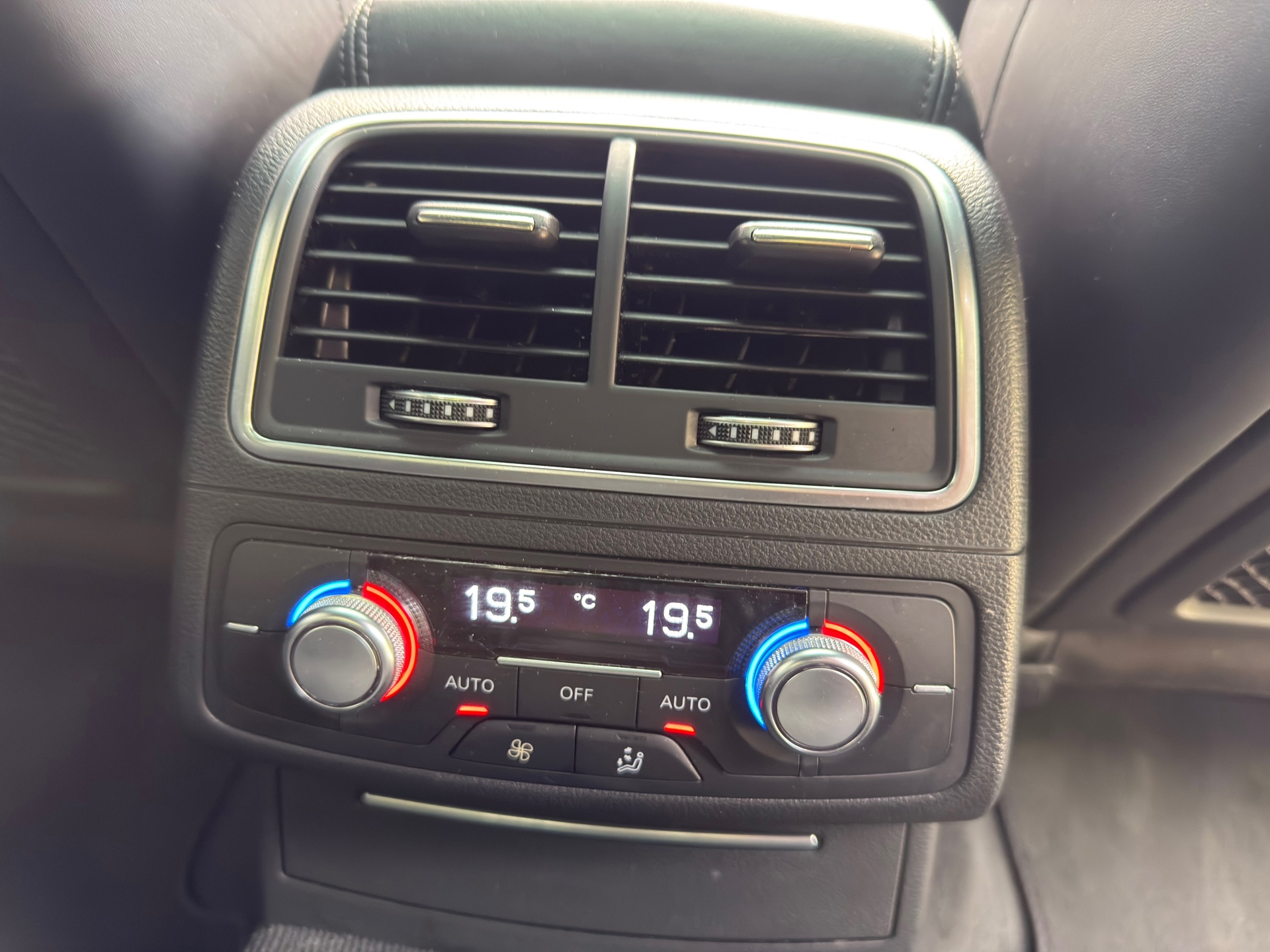 Foto van Audi A6 Limousine