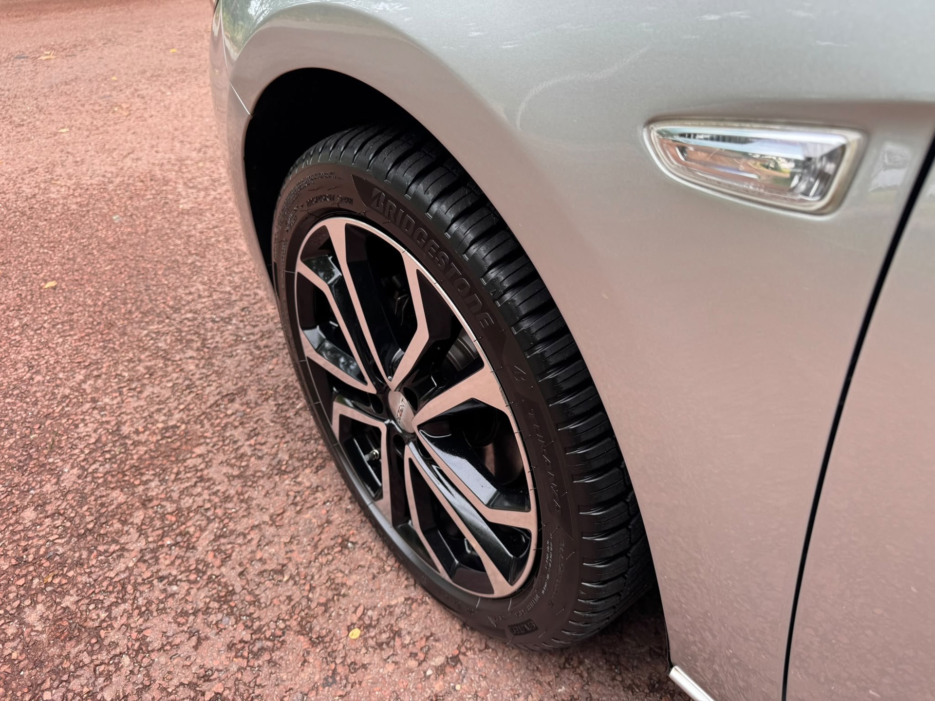 Foto van Opel Astra Sports Tourer