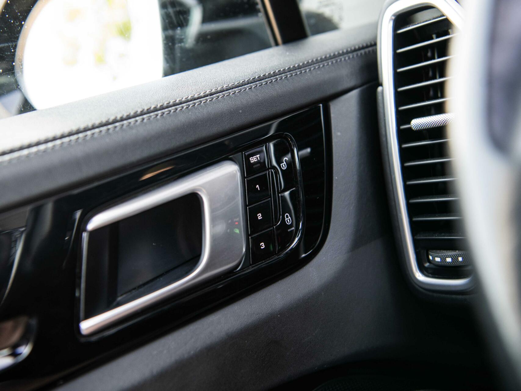 Foto van Porsche Cayenne