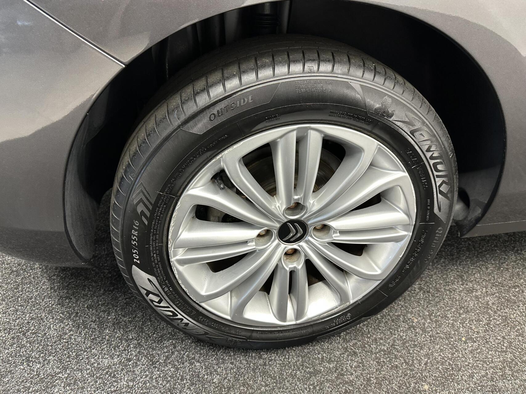 Foto van Citroen C4
