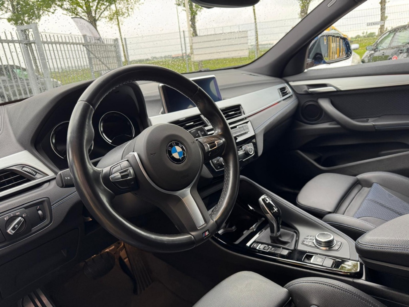 Foto van BMW X2 Sdrive18i